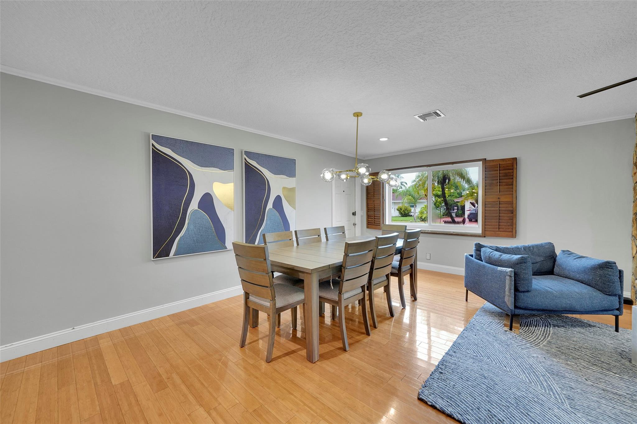 Hollywood Hills 6-22 B - Residential Lease