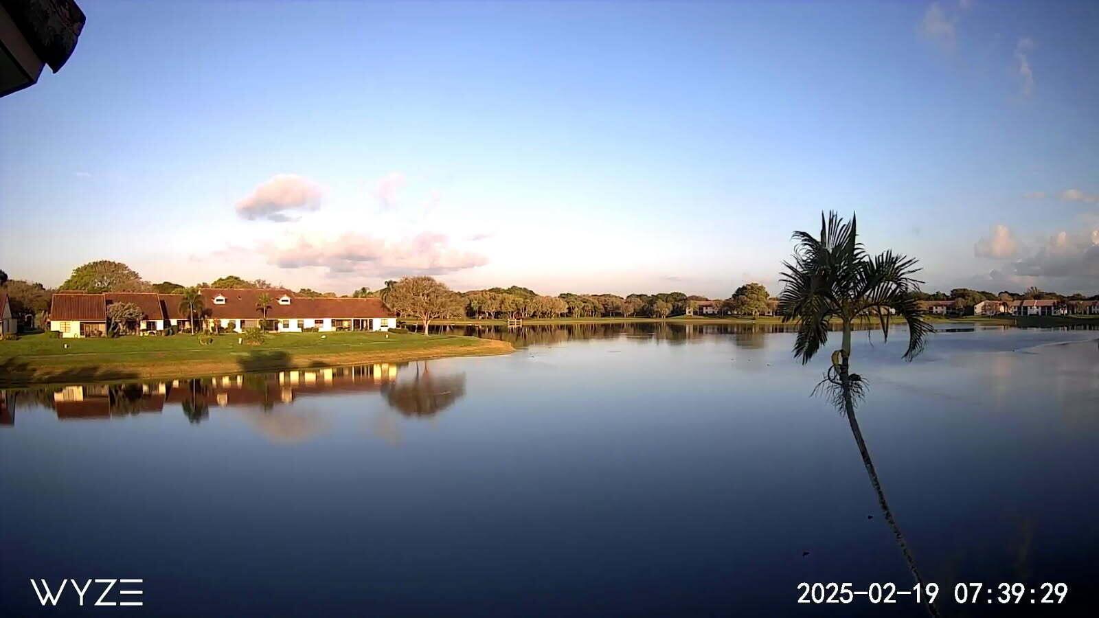 LAKE WINDWOOD CONDO - Residential