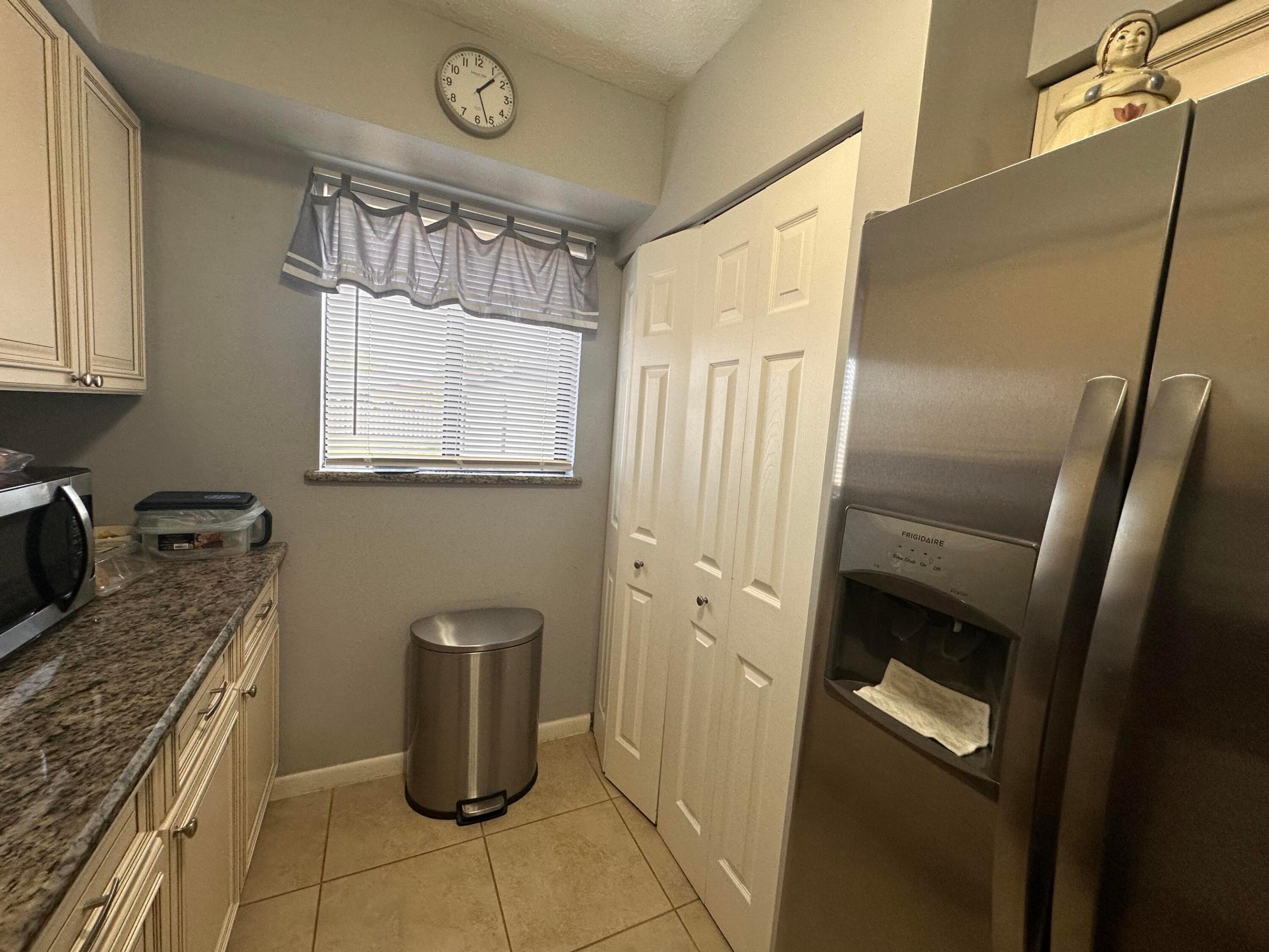 PORT ST LUCIE SECTION 18 - Residential