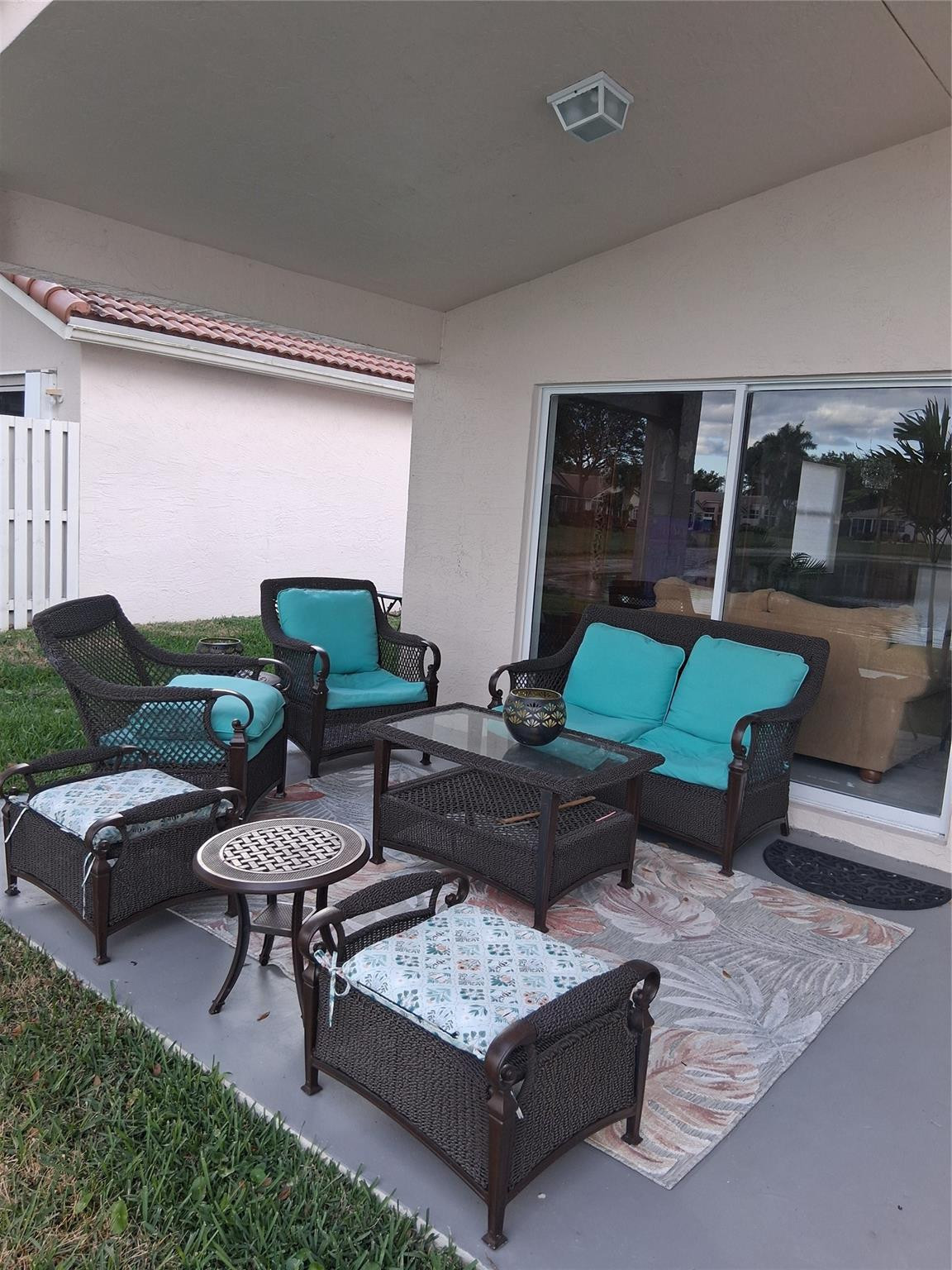 Coral Lakes 04 - Residential