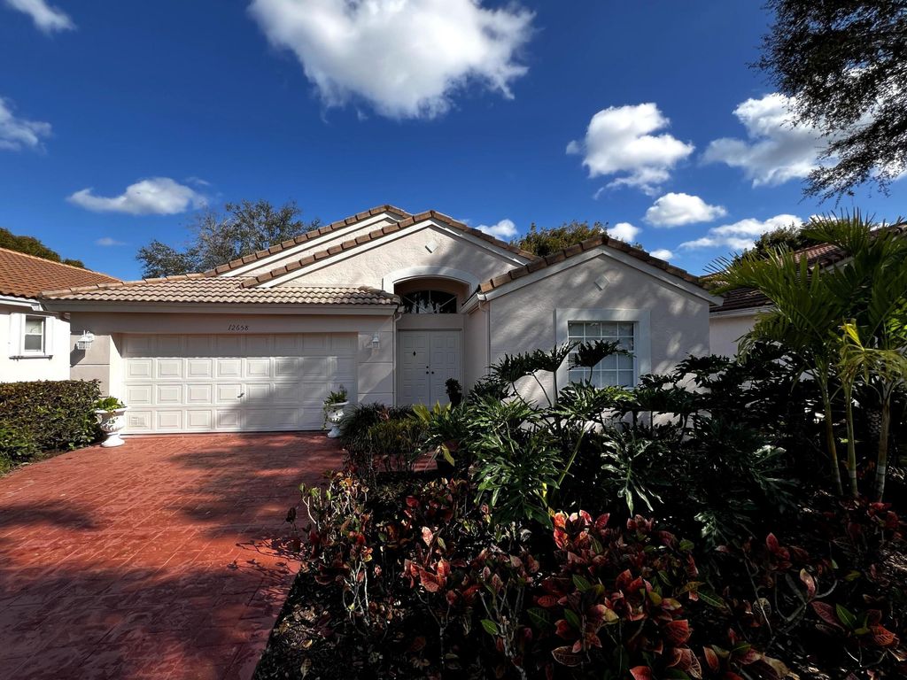 Photo of 12658 Majestic Isles Drive, Boynton Beach, FL 33437 (MLS # F10556804)