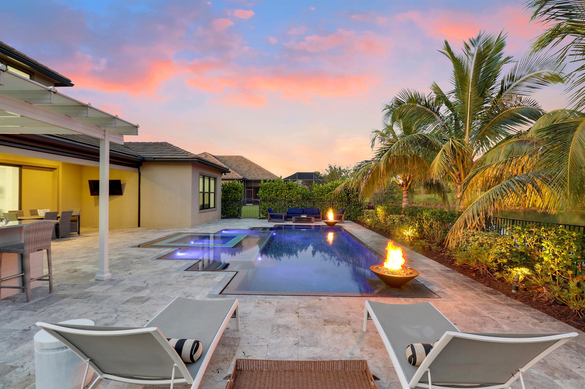 Sonoma Isles - Residential