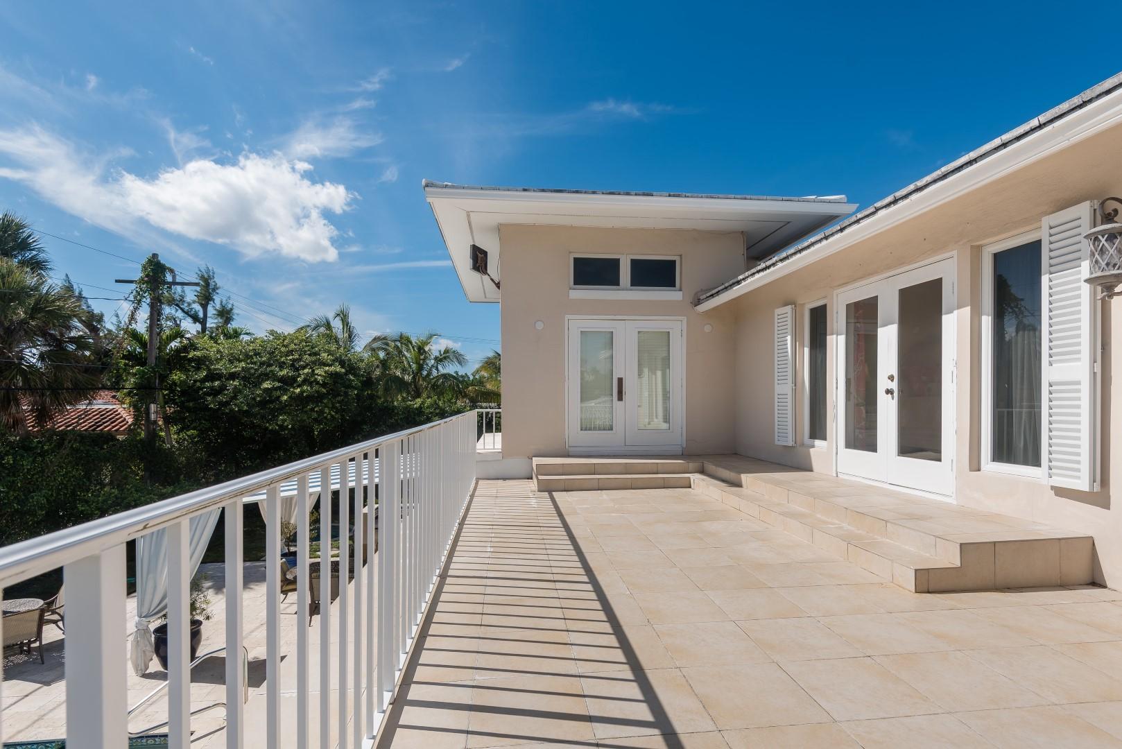 OCEAN PARK H W ROBBINS - Residential