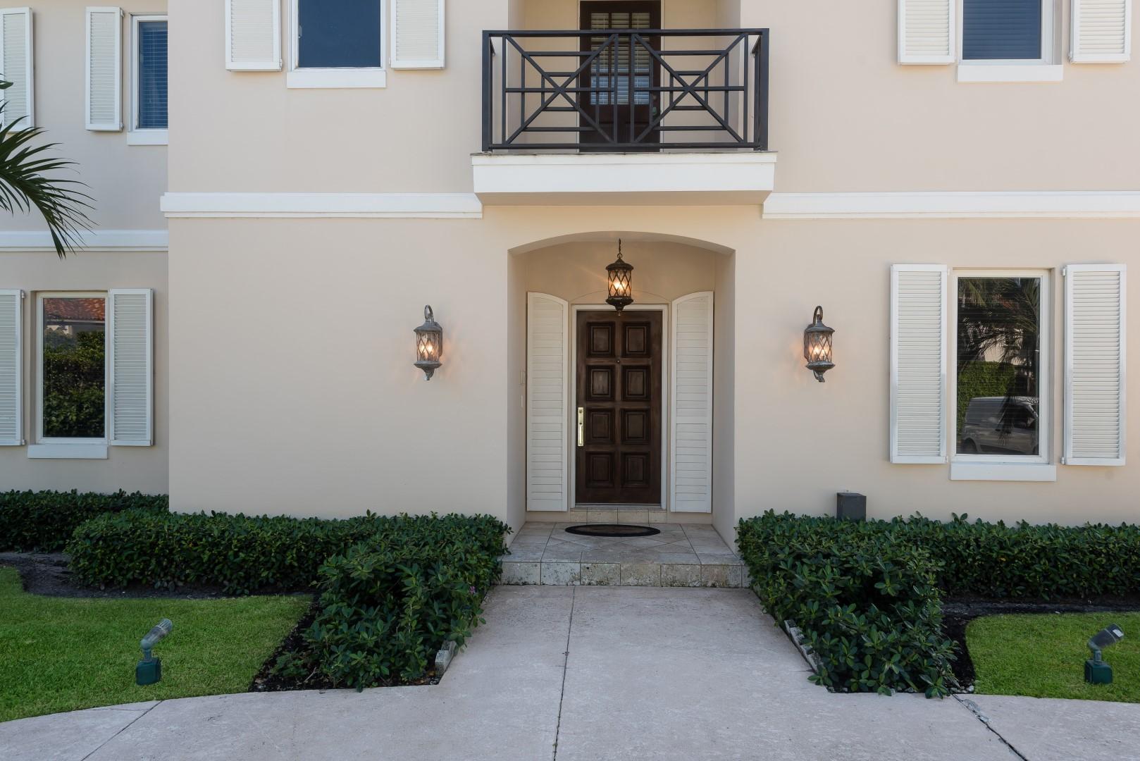 OCEAN PARK H W ROBBINS - Residential