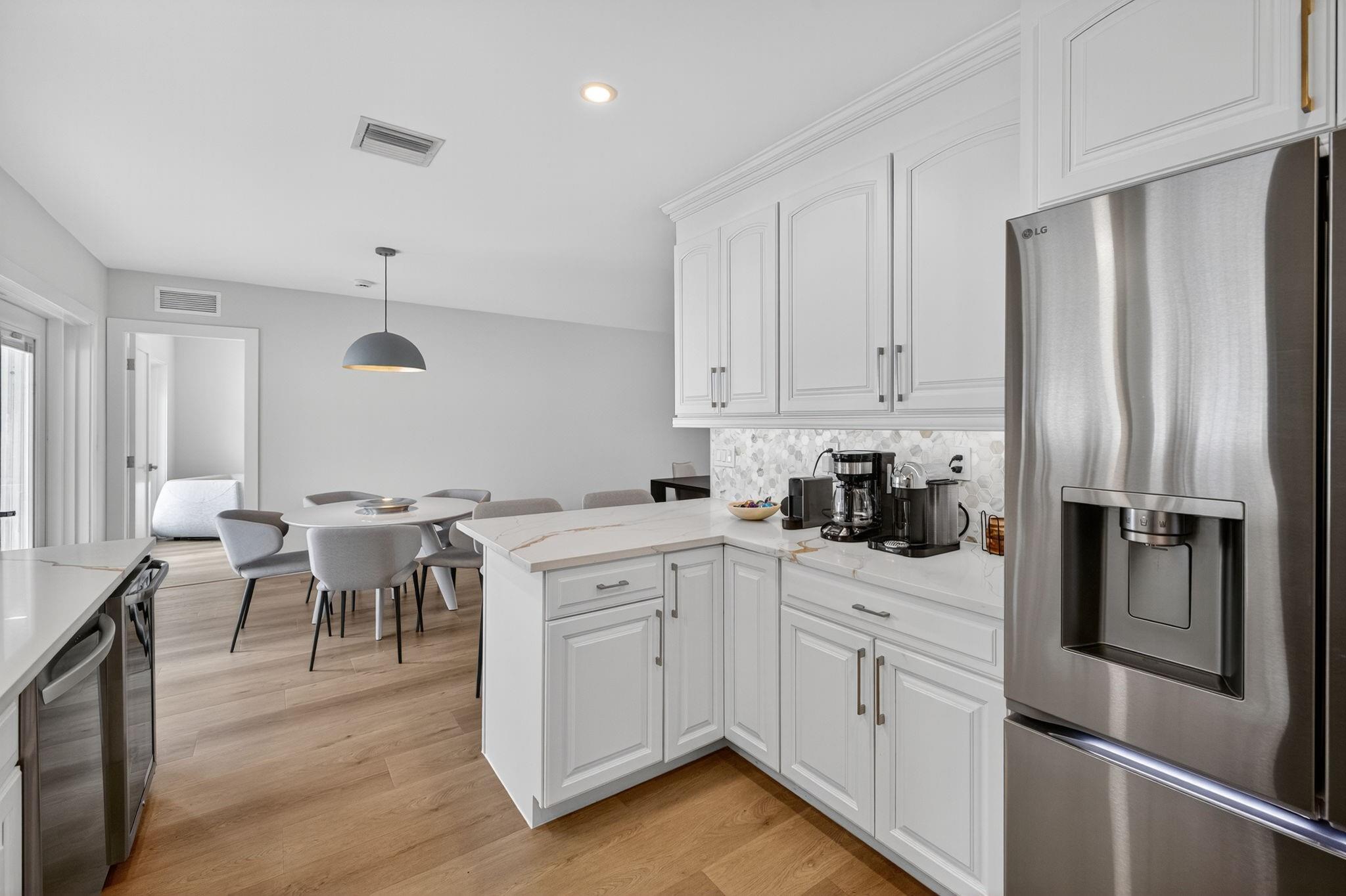 LAKE ESTATES ADD - Residential