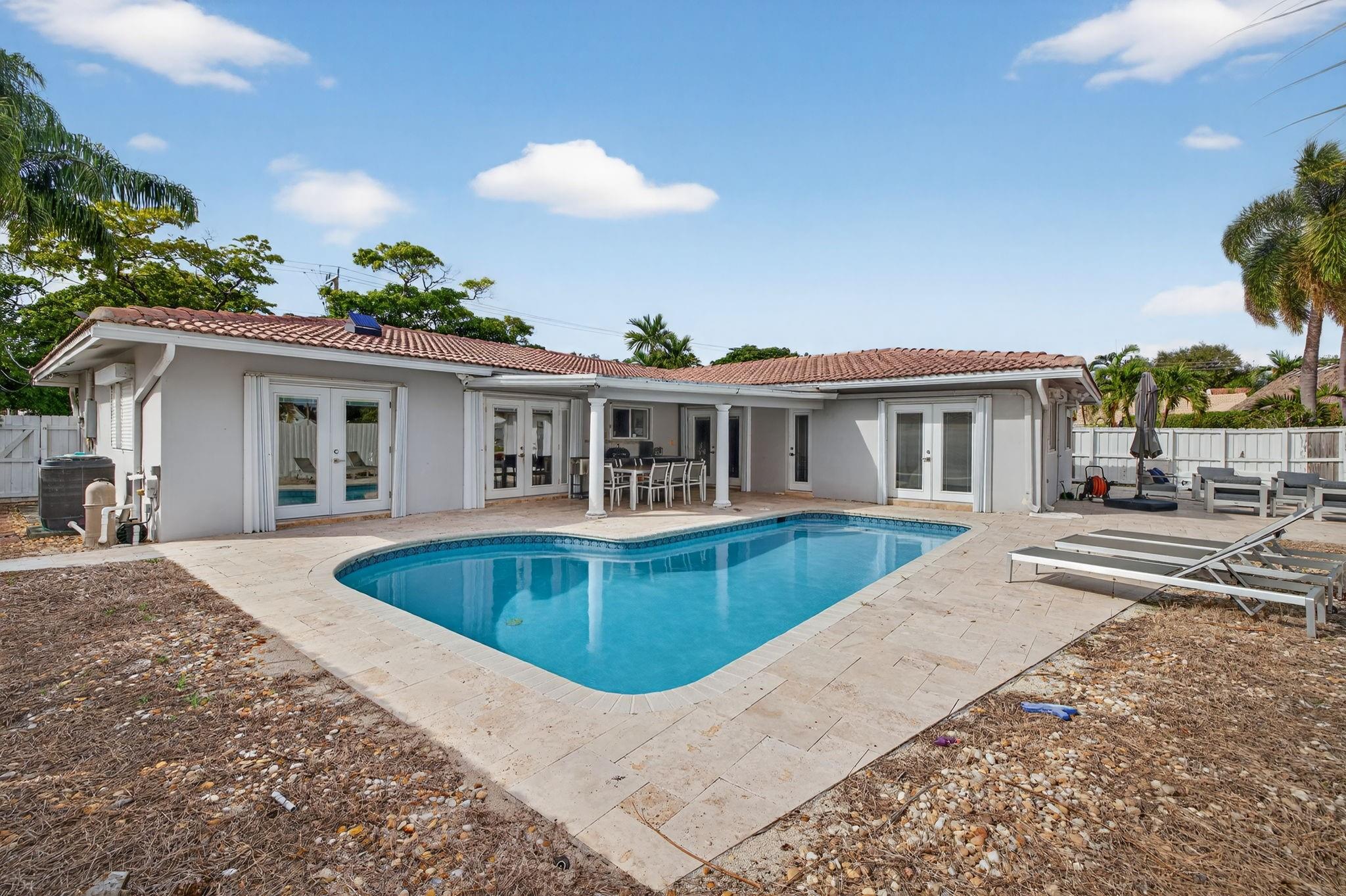 LAKE ESTATES ADD - Residential