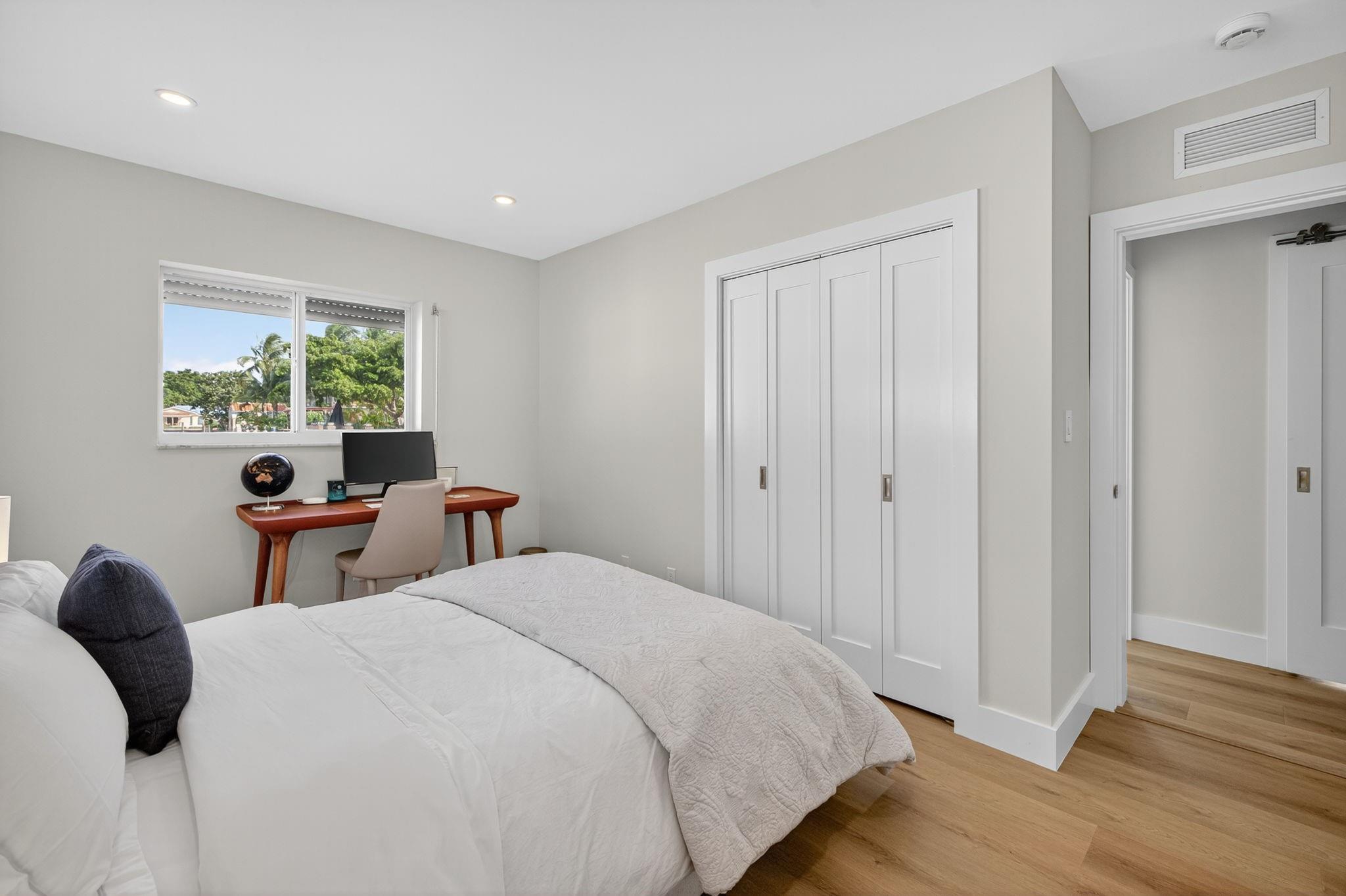 LAKE ESTATES ADD - Residential