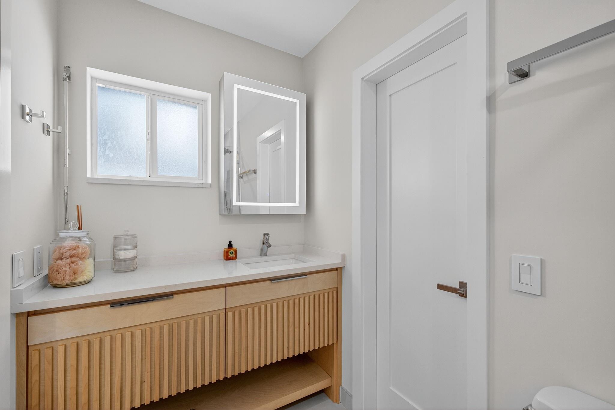 LAKE ESTATES ADD - Residential