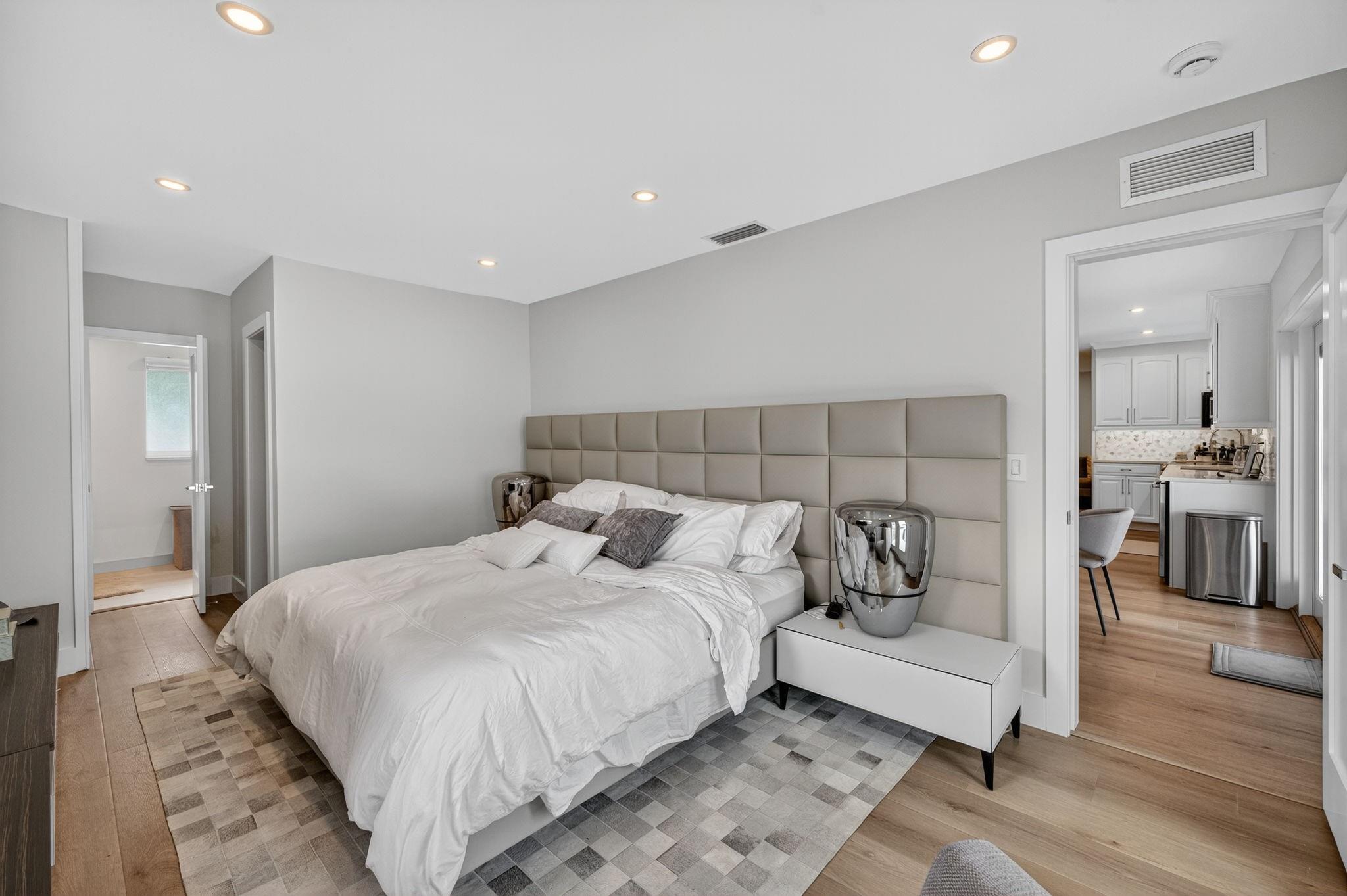 LAKE ESTATES ADD - Residential