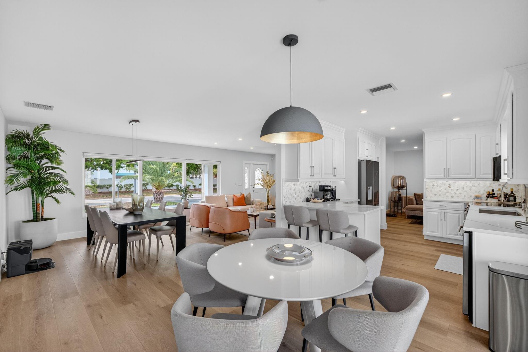 LAKE ESTATES ADD - Residential