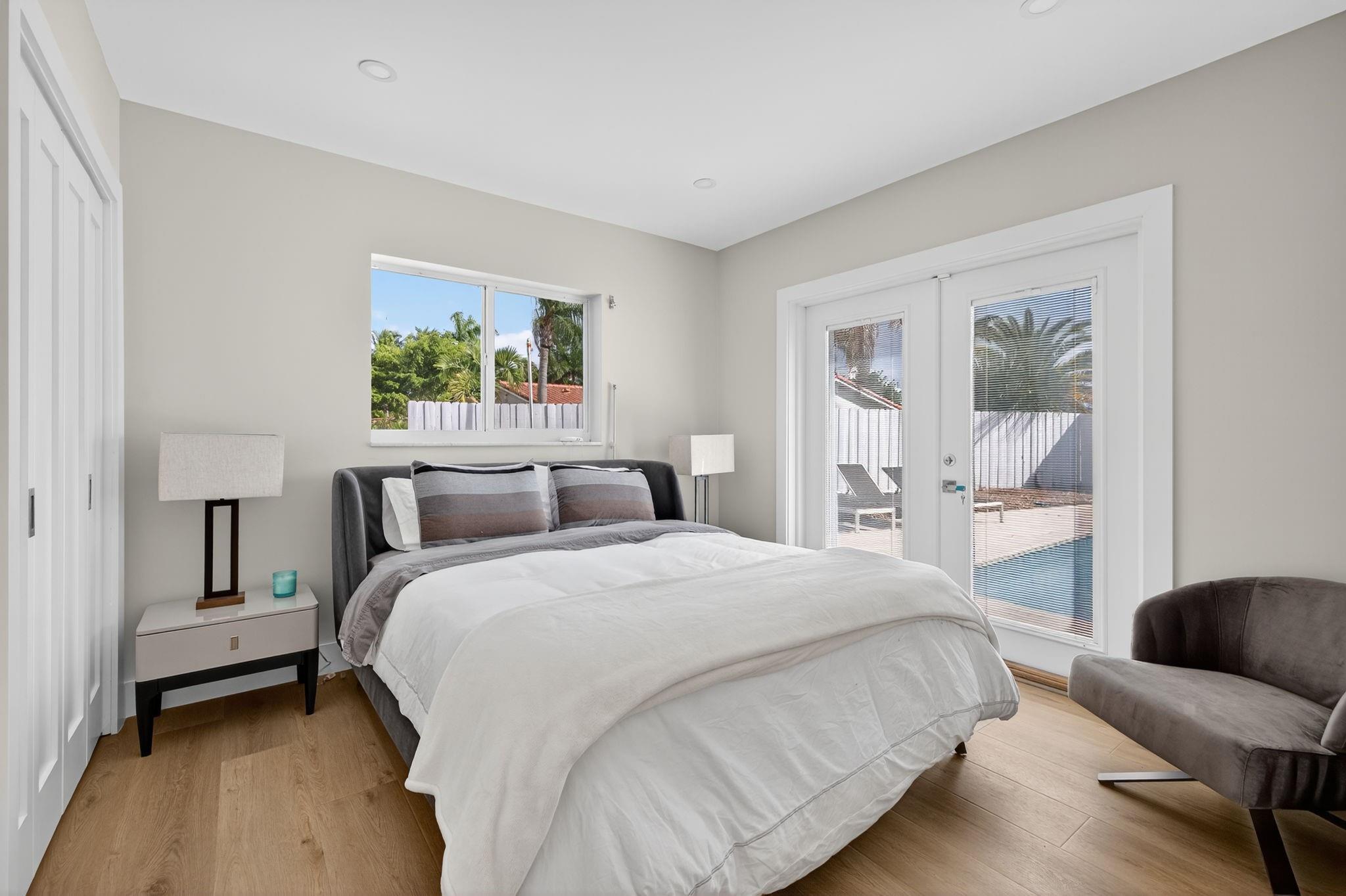 LAKE ESTATES ADD - Residential