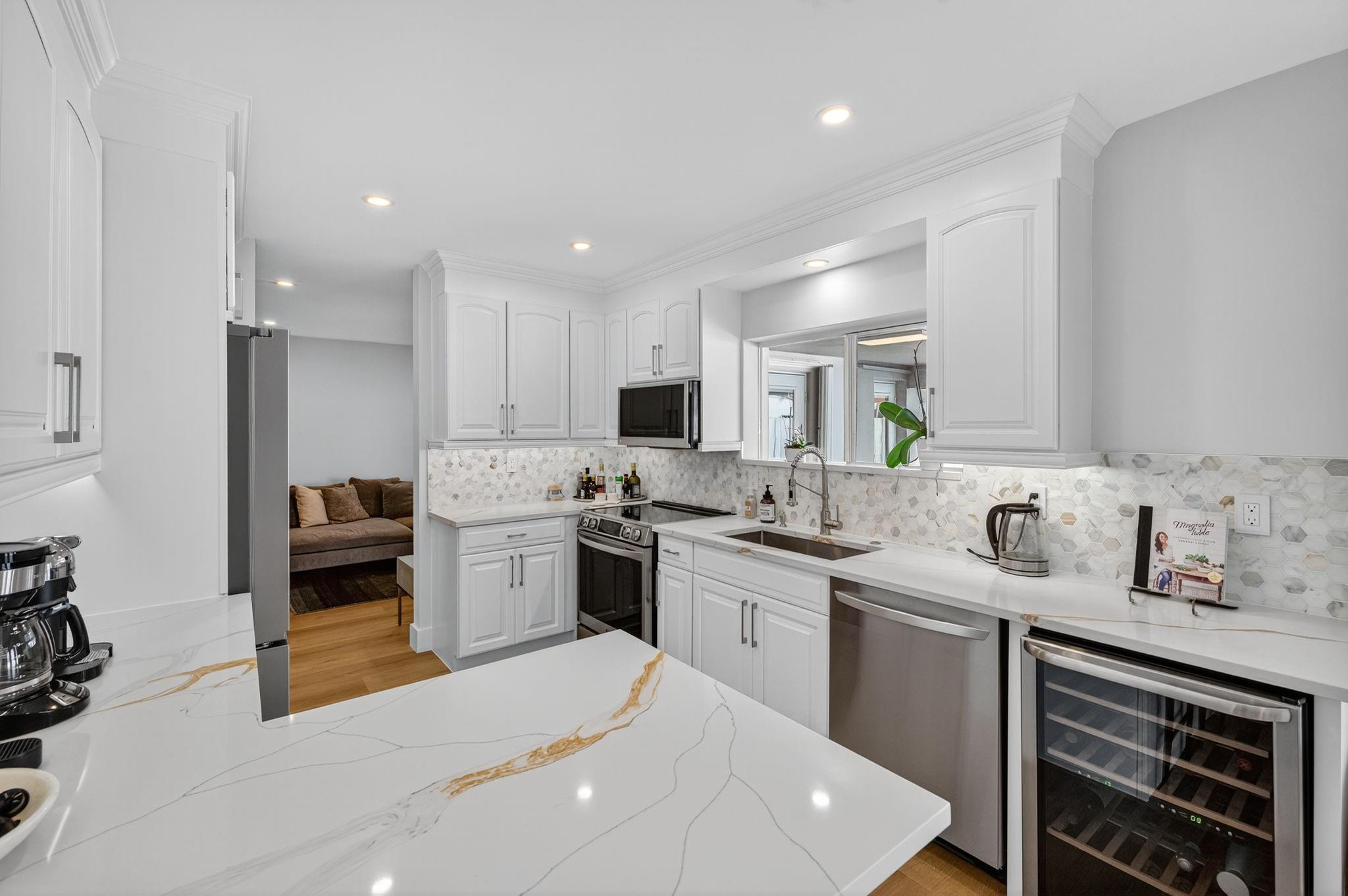 LAKE ESTATES ADD - Residential