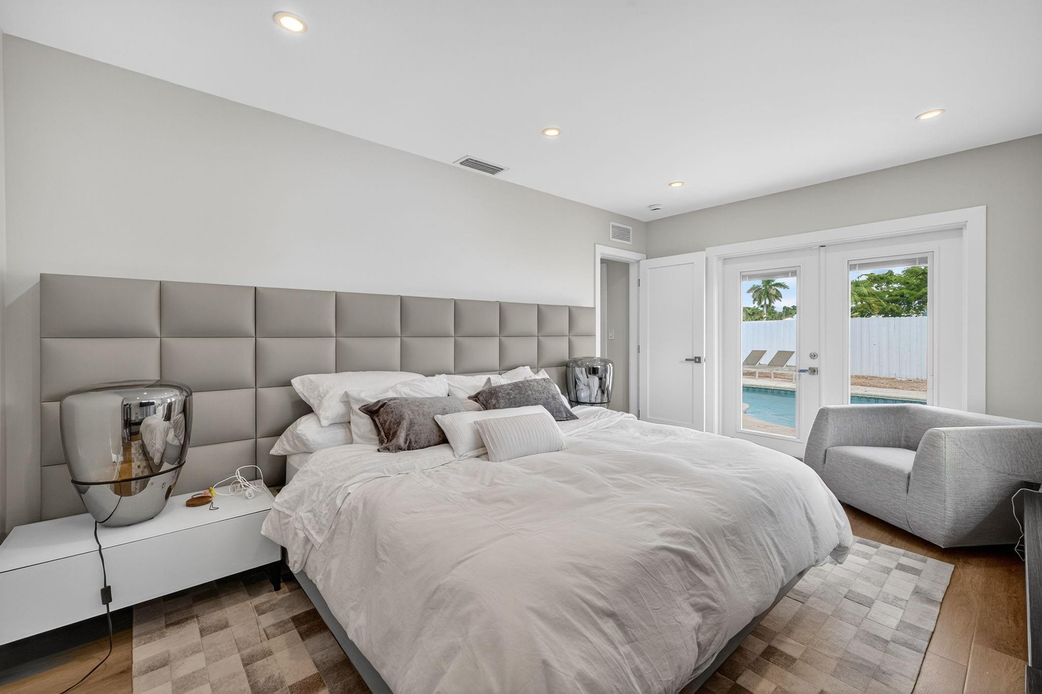 LAKE ESTATES ADD - Residential