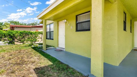 Single Family Residence in Deerfield Beach FL 166 5th Street St 3.jpg