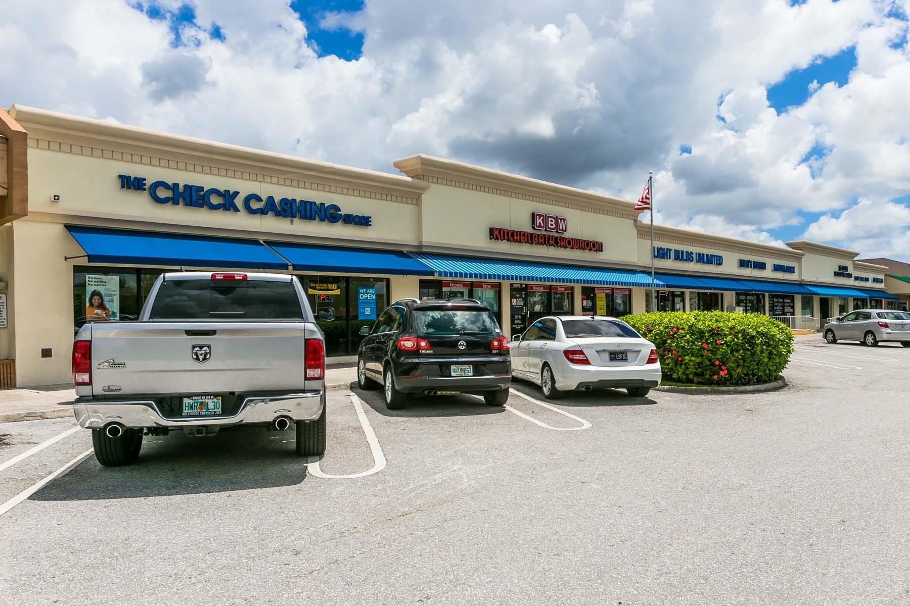 Well maintained retail strip fronting Sample Road in Coral Springs.
47,000+ daily traffic count.
All units have signage rights on the building.
Strong longer term tenancy.
Mix of home improvement and general retail.
Suite 8041: 1,350 sqft Former metaphysical supply store this space has an open front showroom with retail counter and back storage area with 1 private restroom. Great for retail or any use that needs an open area.
Main signage fronting Sample Road. Great Visibility. Ample Parking. Well maintained strip with high daily traffic count. Flexible Terms Well maintained retail strip fronting Sample Road in Coral Springs. 47,000+ daily traffic count. All units have signage rights on the building.