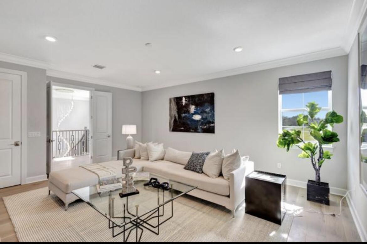 BRIDGEWATER - Residential