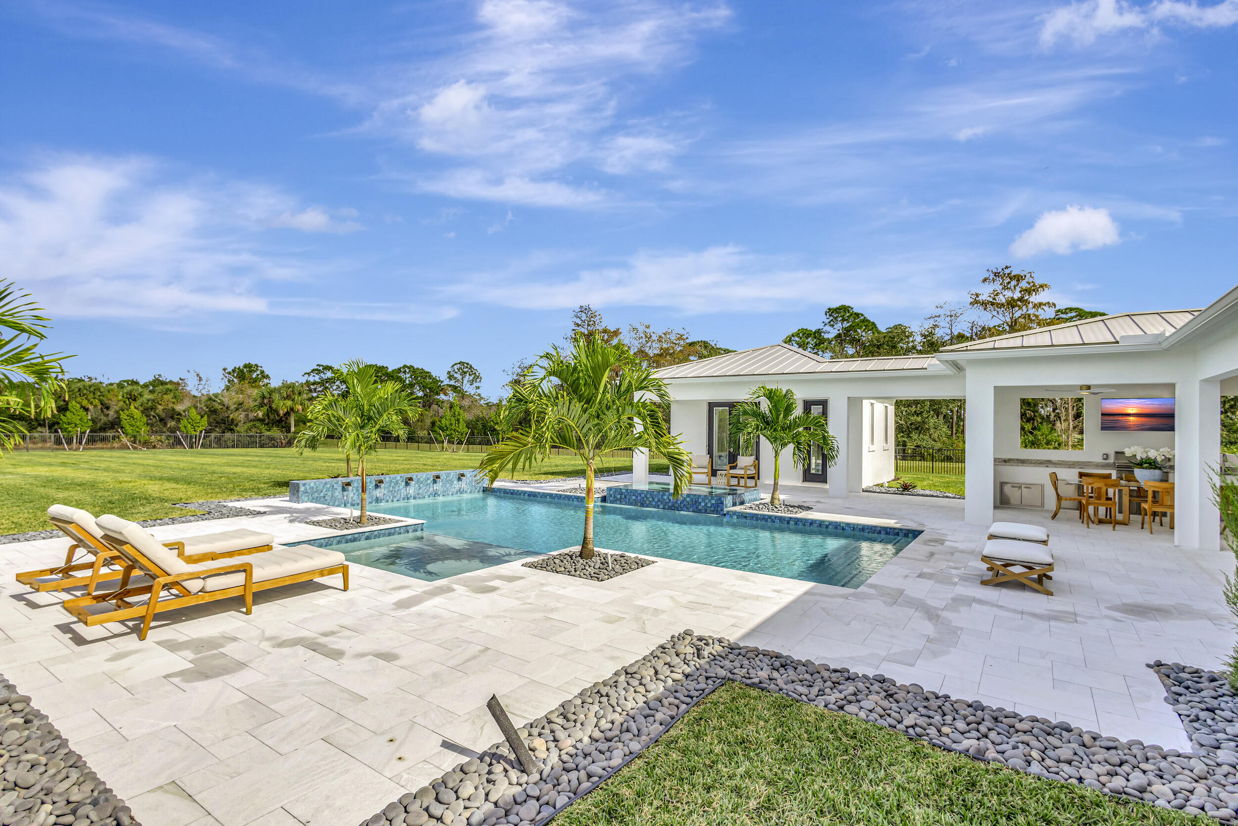 BRIDGEWATER - Residential