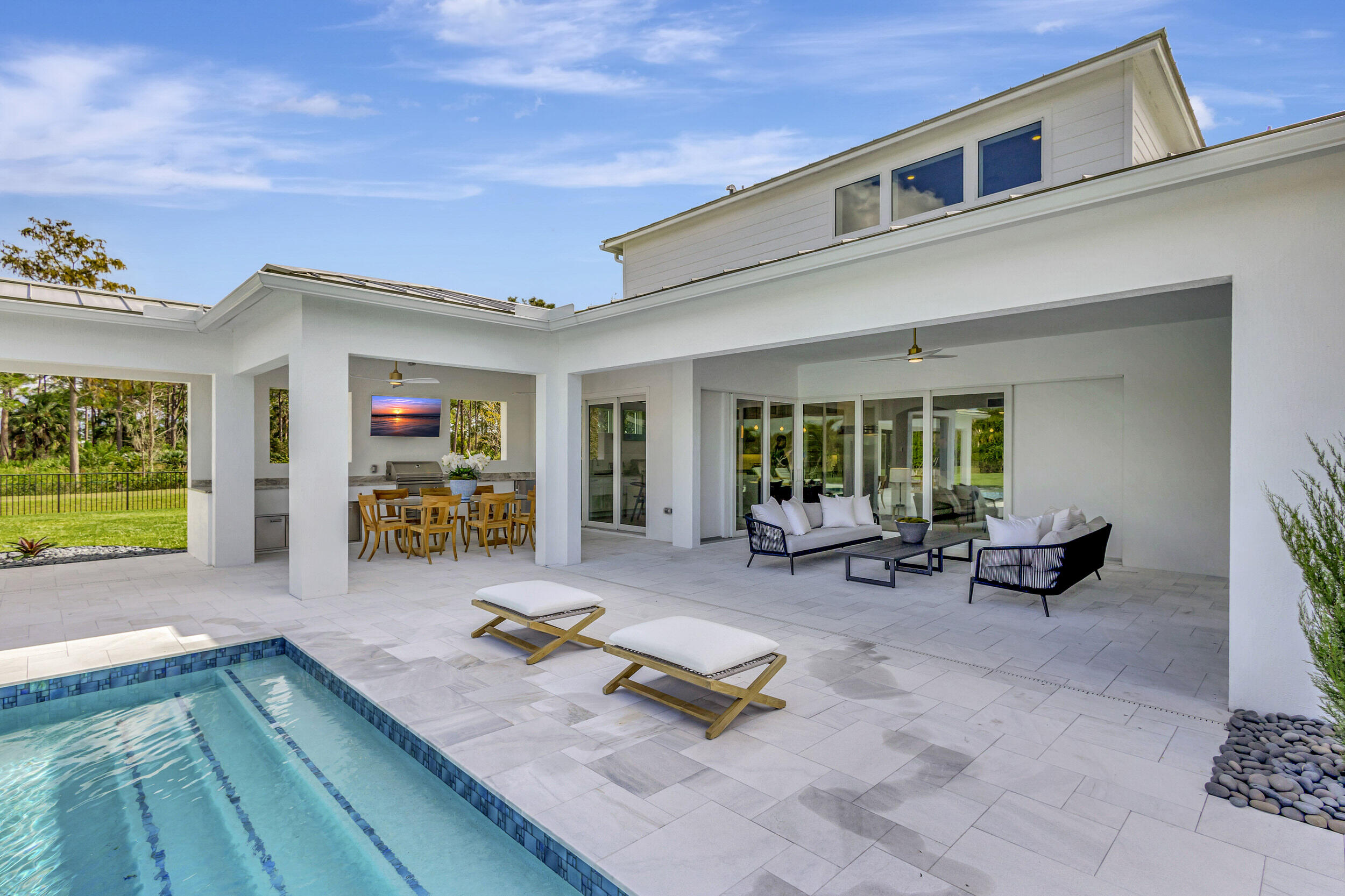 BRIDGEWATER - Residential