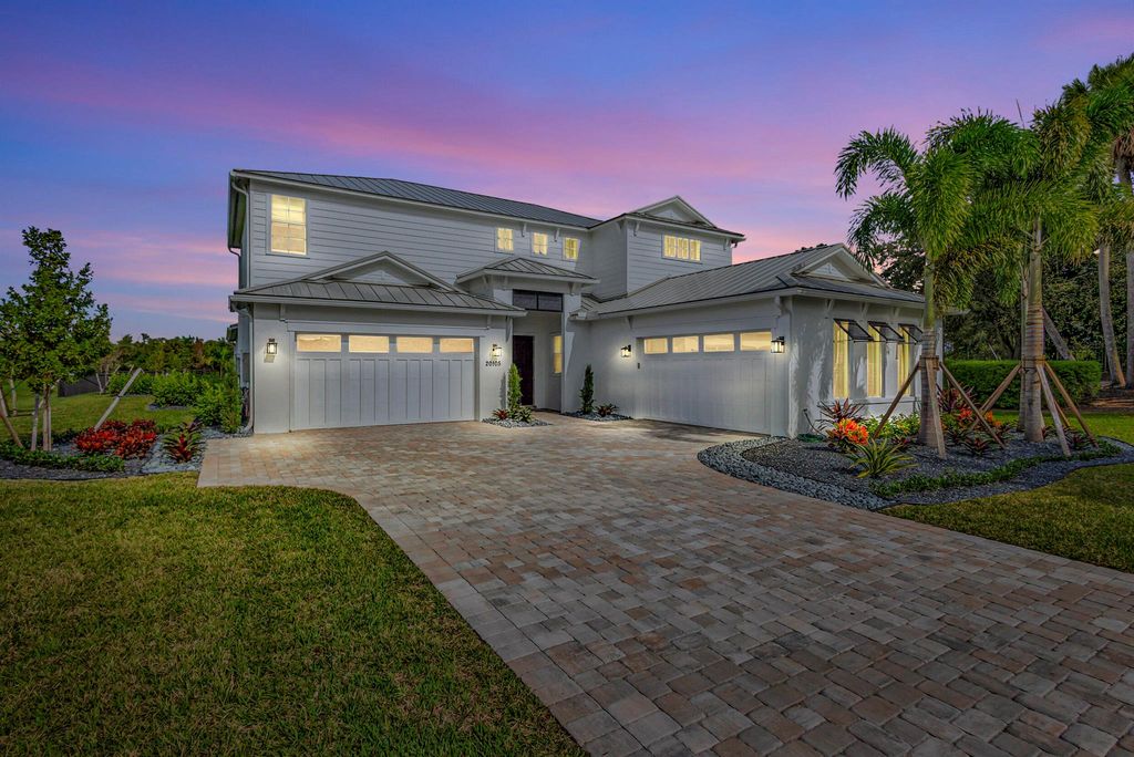 Photo of 20105 SE Bridgewater Drive, Jupiter, FL 33458 (MLS # R10939986)