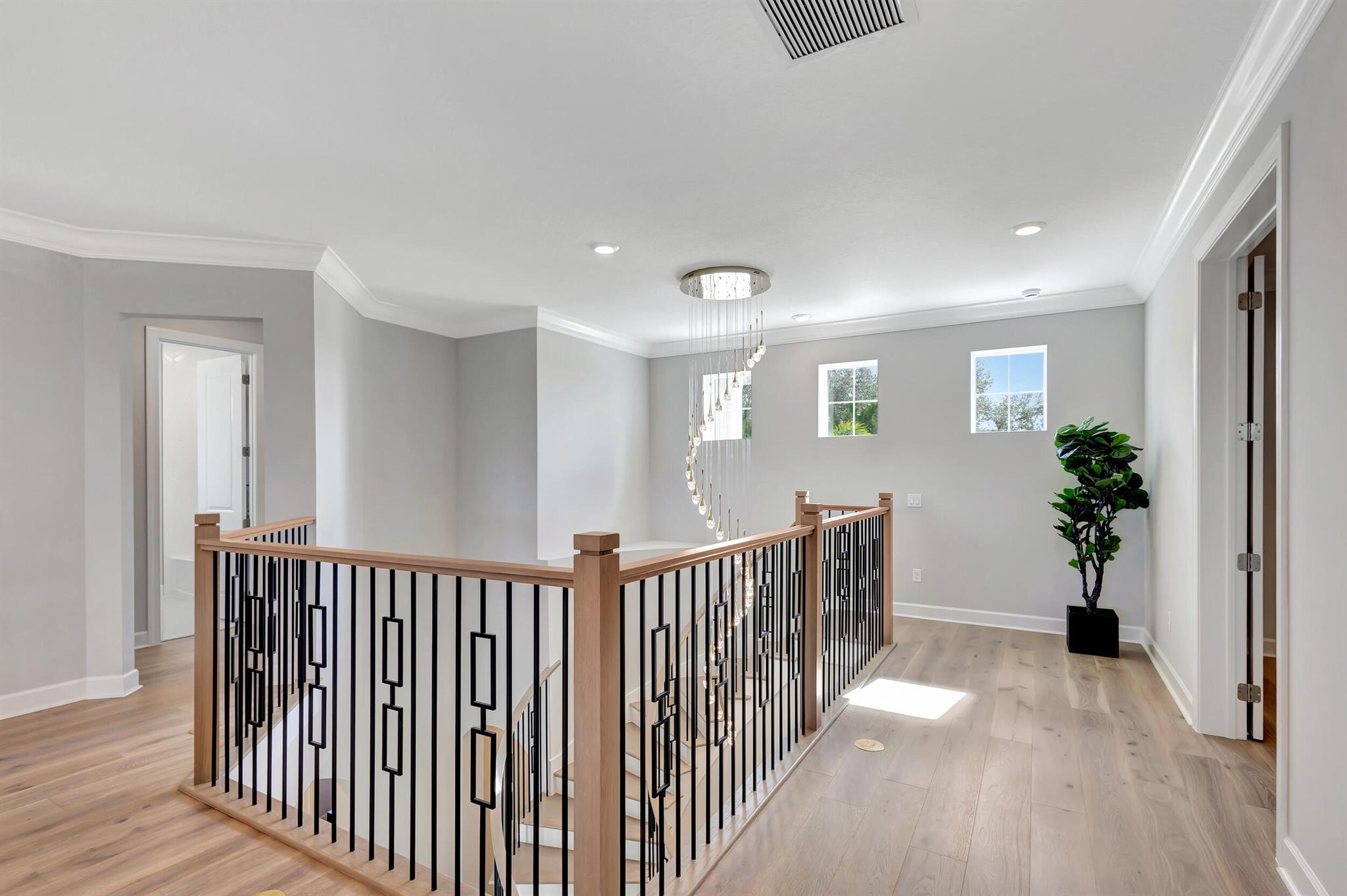 BRIDGEWATER - Residential