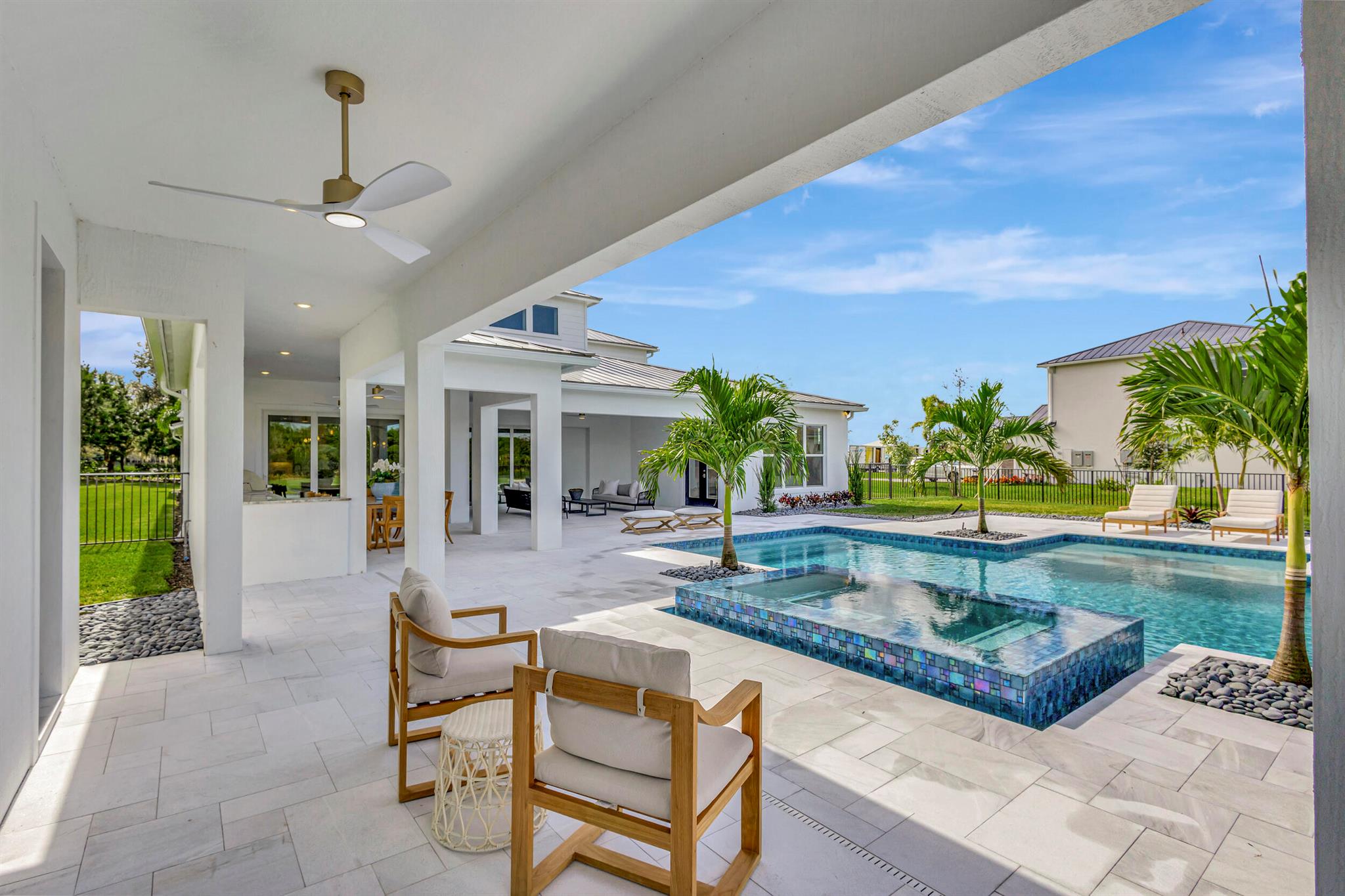 BRIDGEWATER - Residential