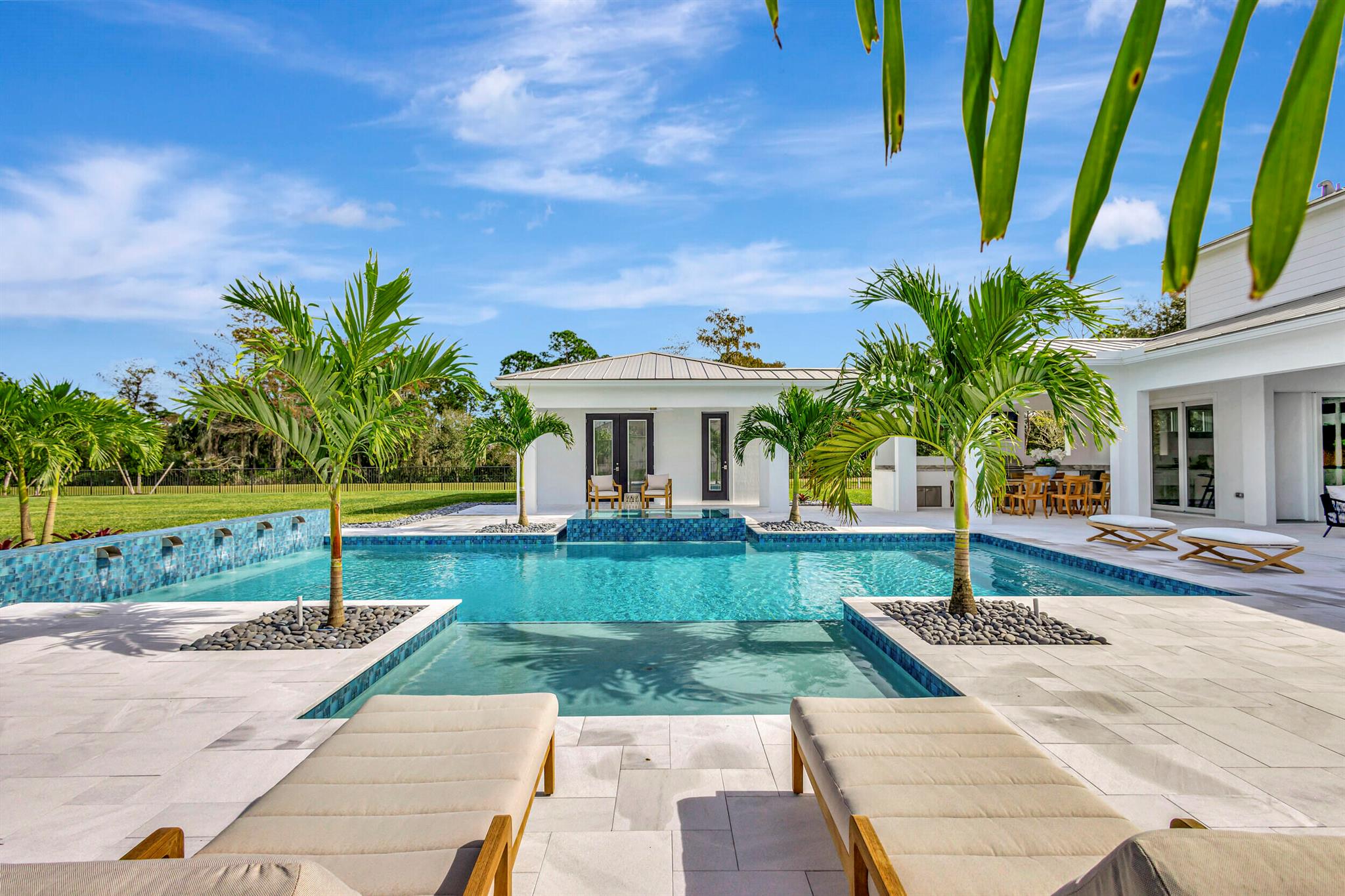 BRIDGEWATER - Residential