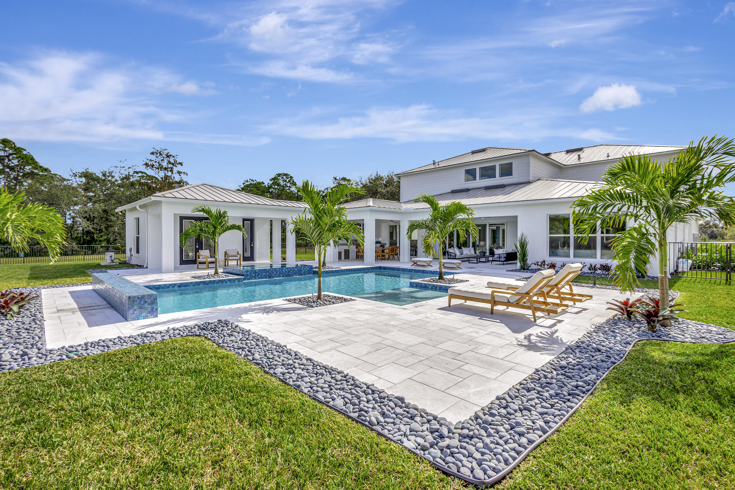 BRIDGEWATER - Residential