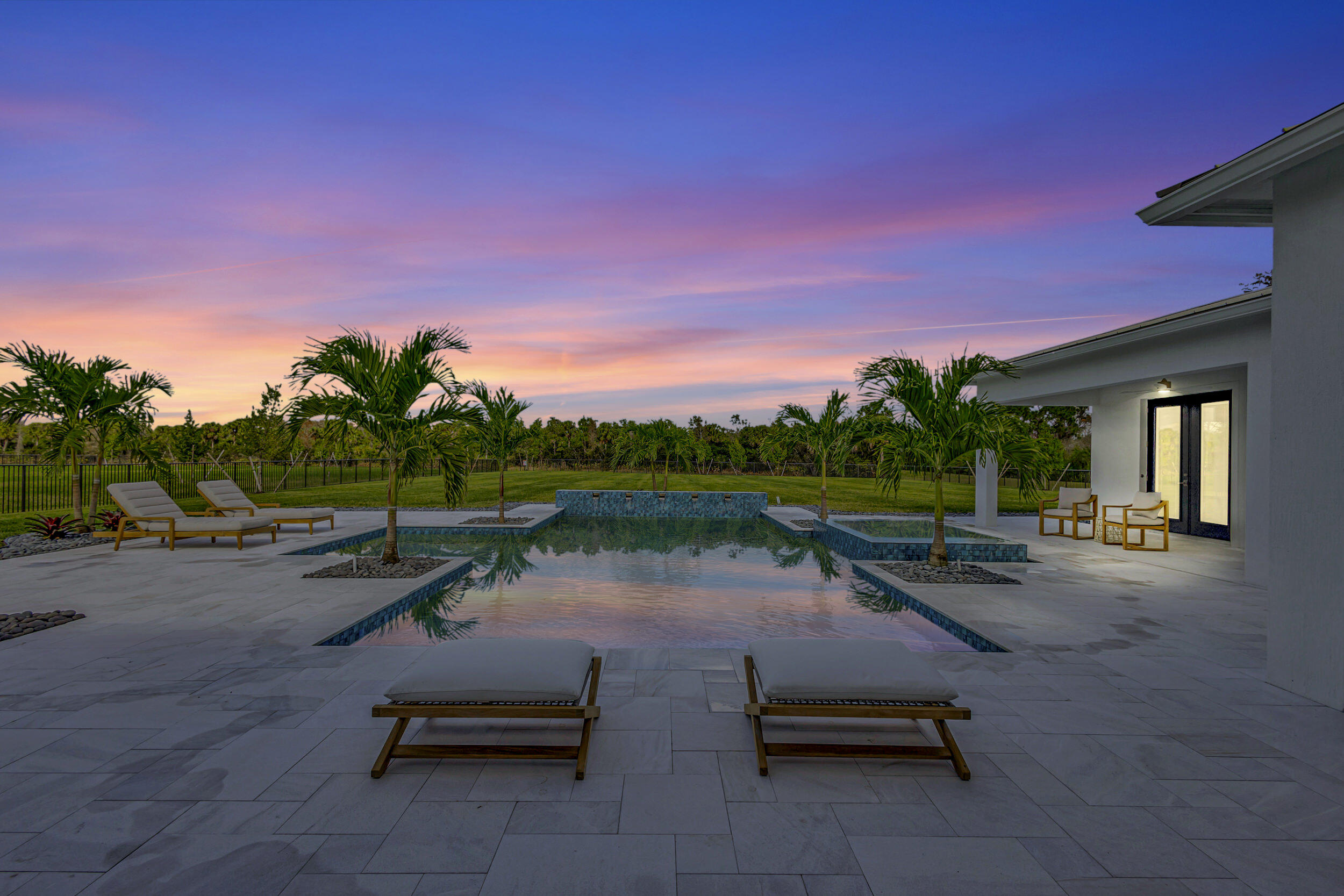 BRIDGEWATER - Residential