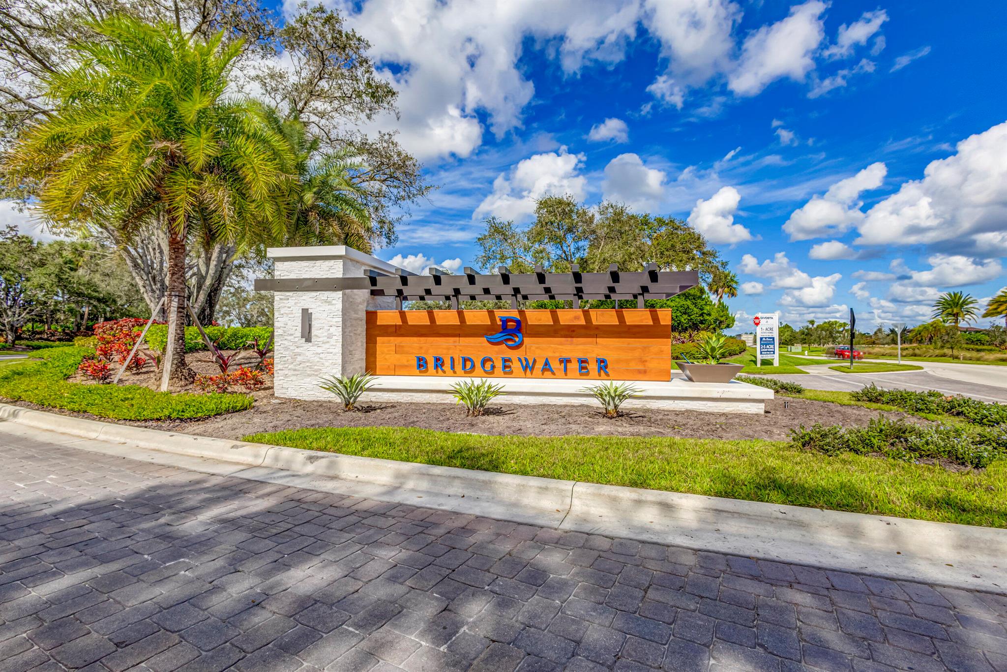 BRIDGEWATER - Residential