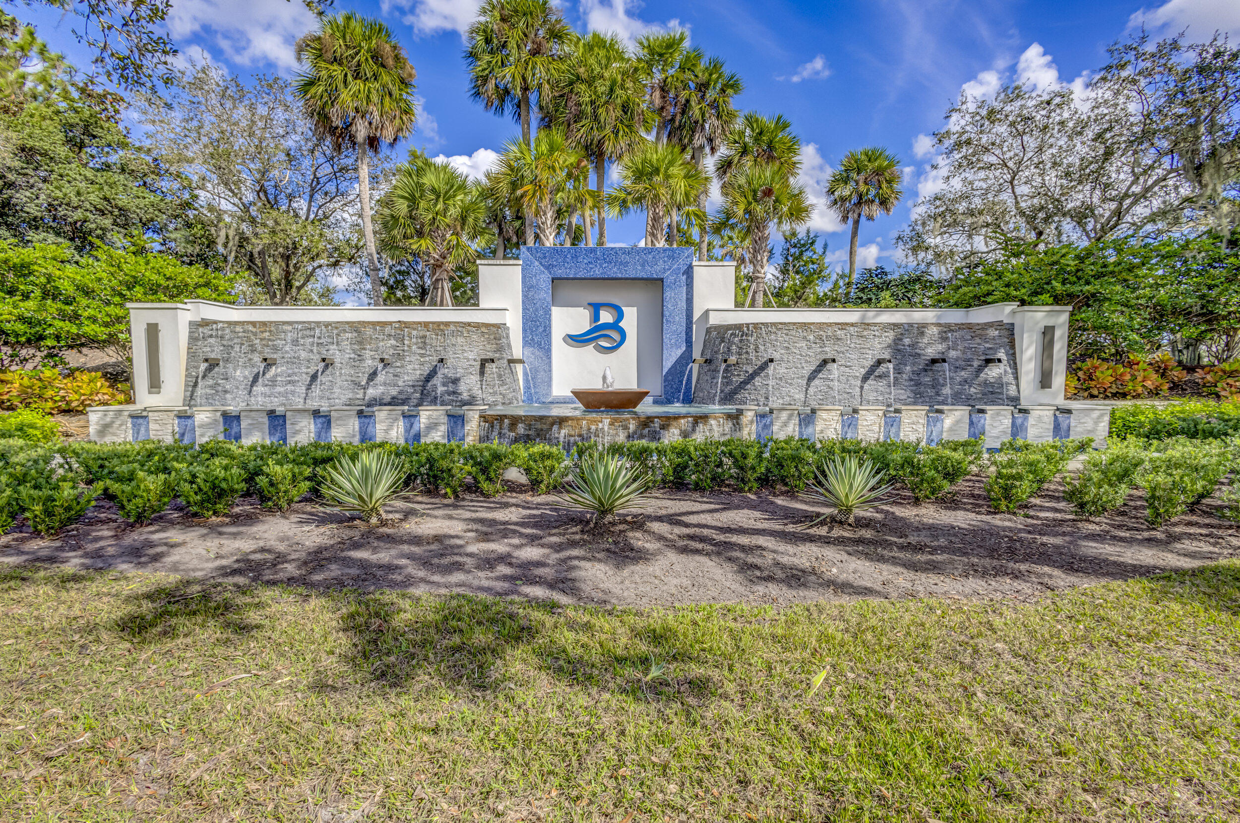 BRIDGEWATER - Residential