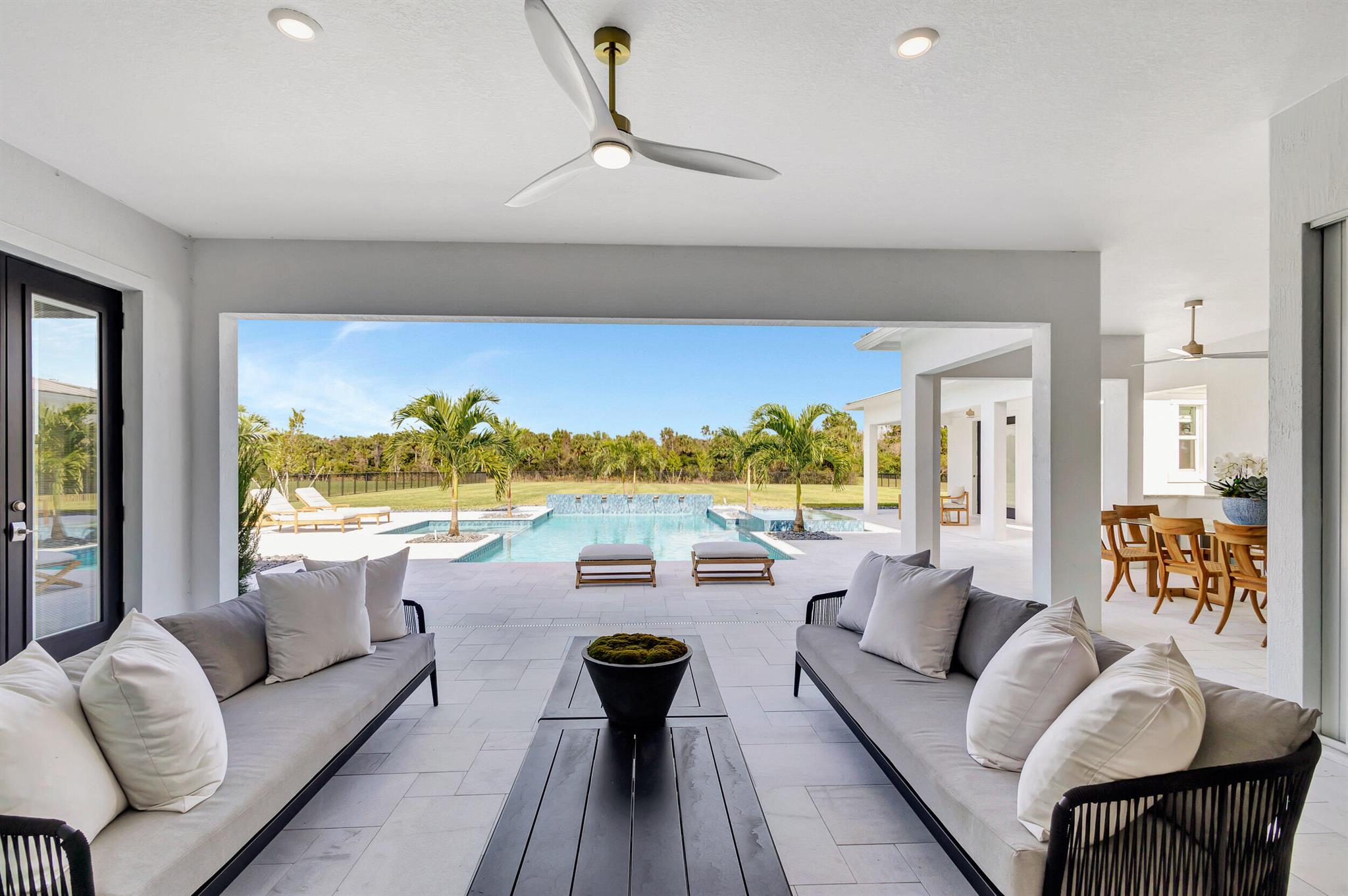 BRIDGEWATER - Residential