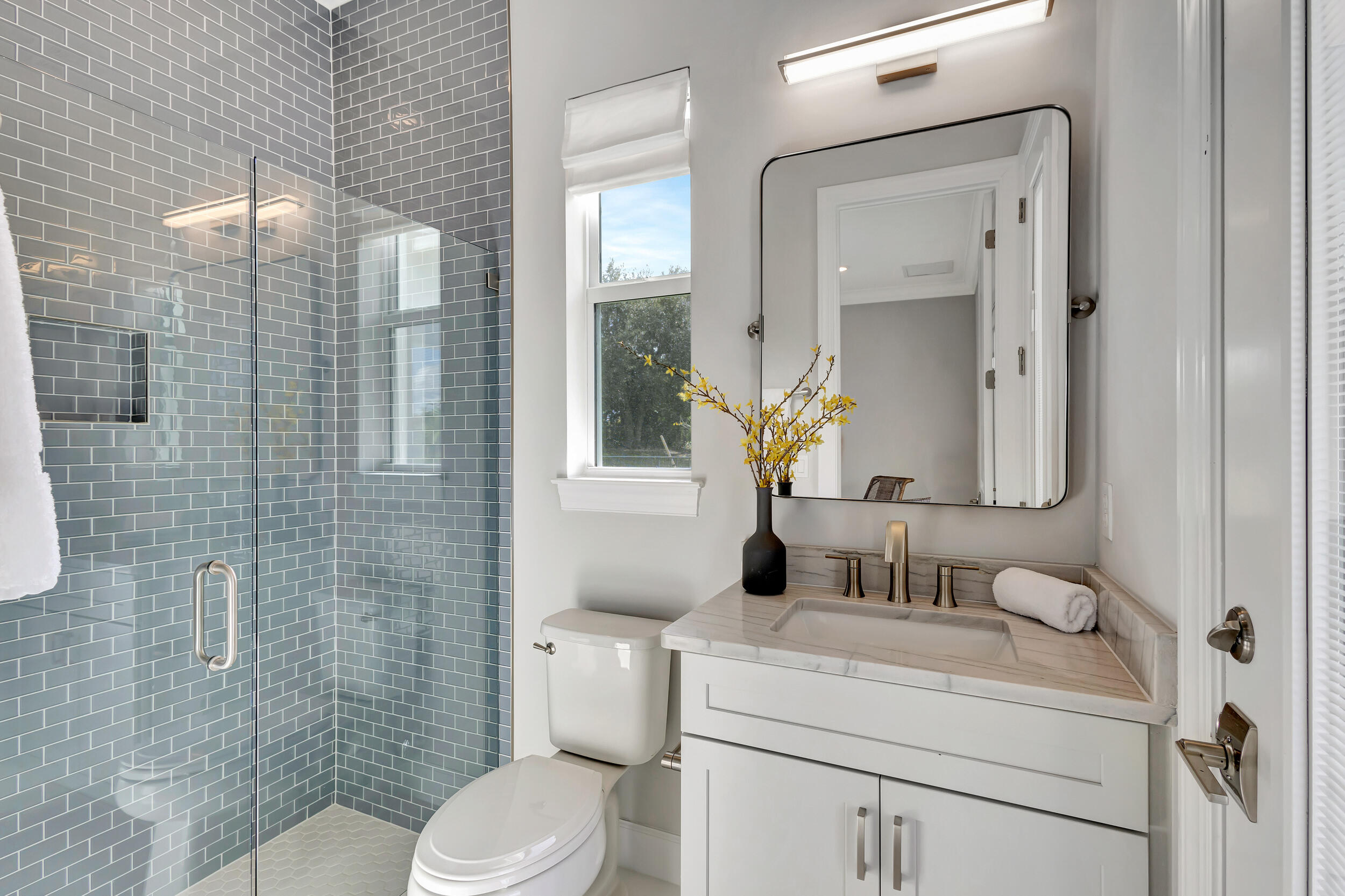 BRIDGEWATER - Residential