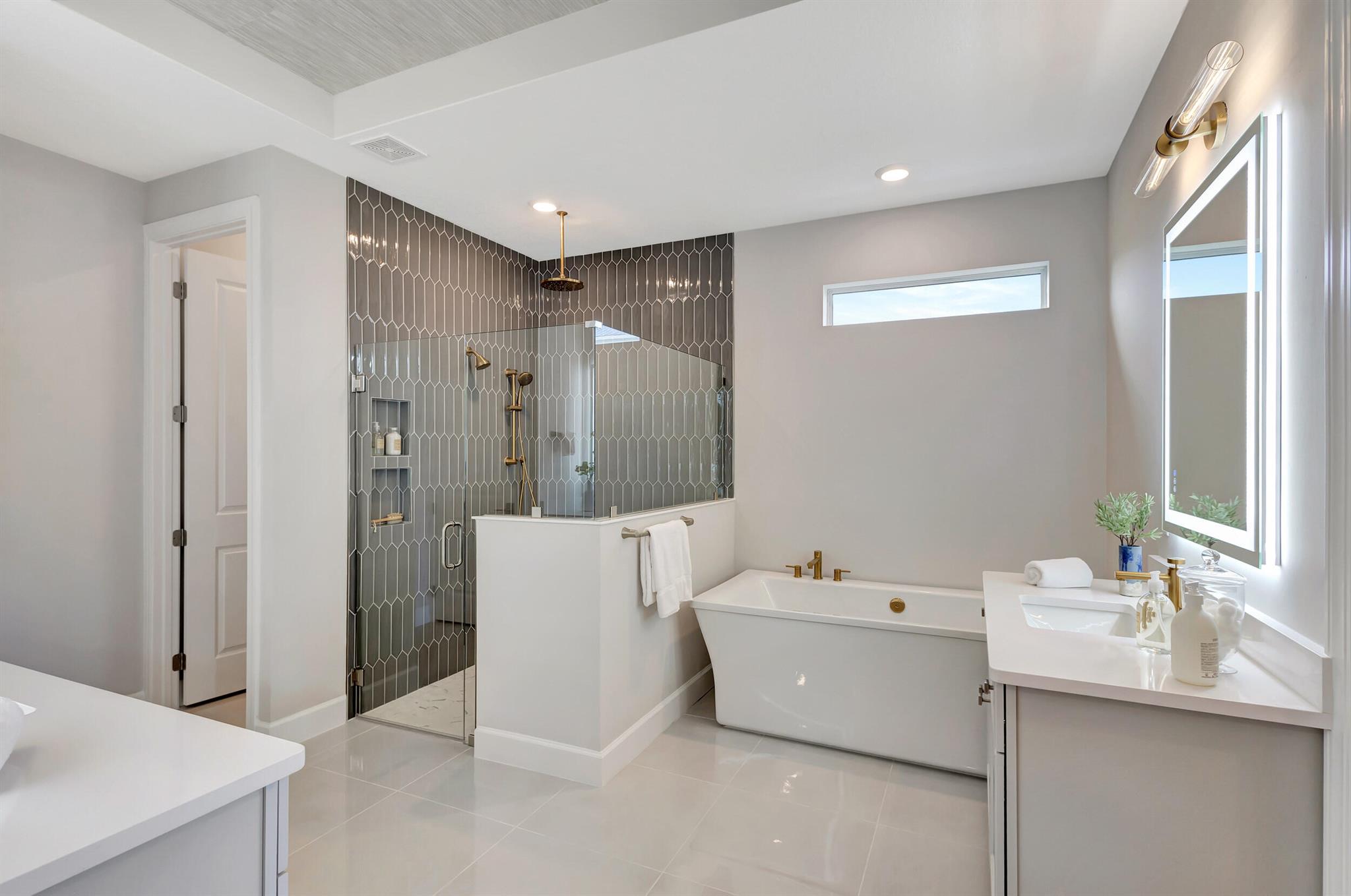 BRIDGEWATER - Residential