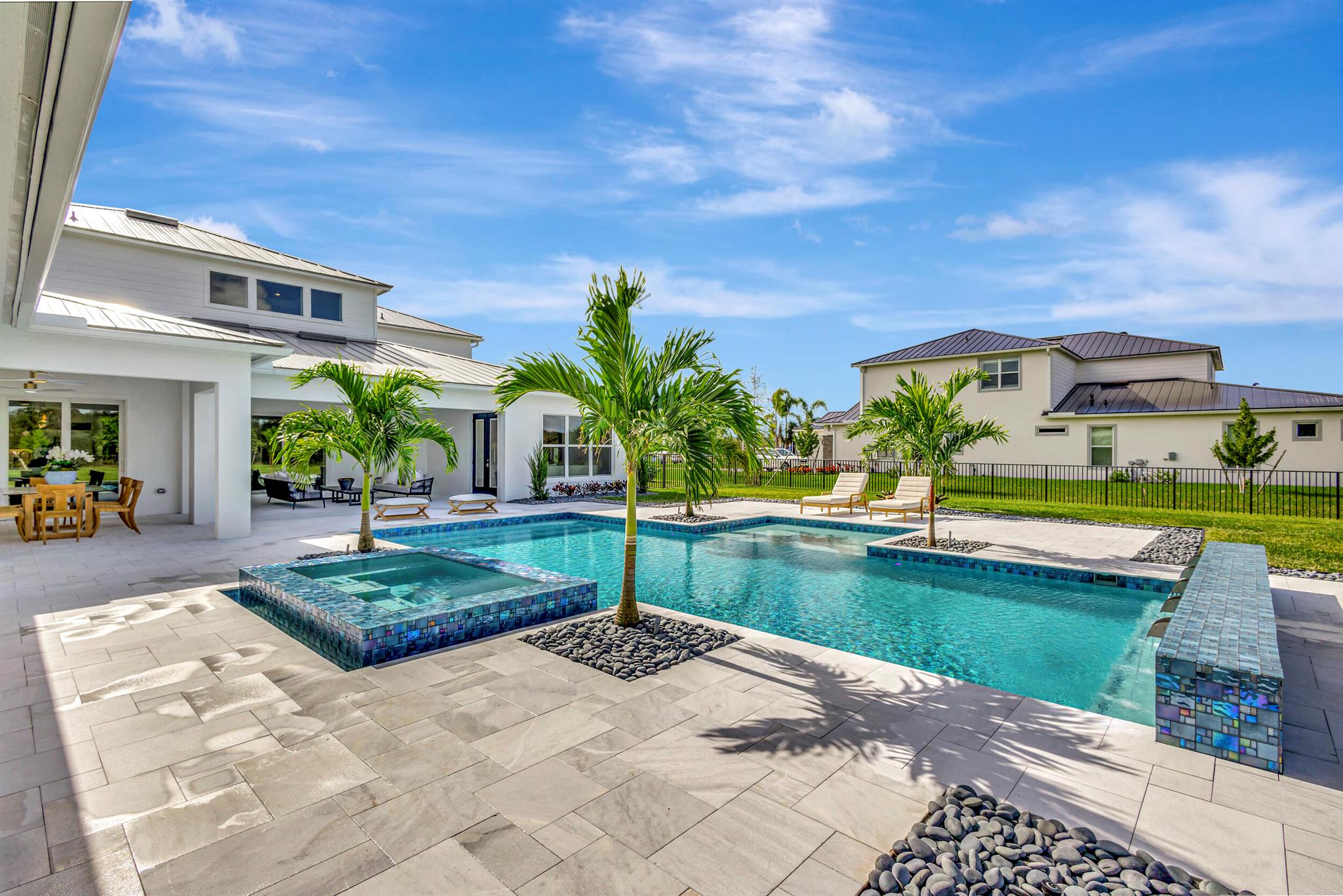 BRIDGEWATER - Residential