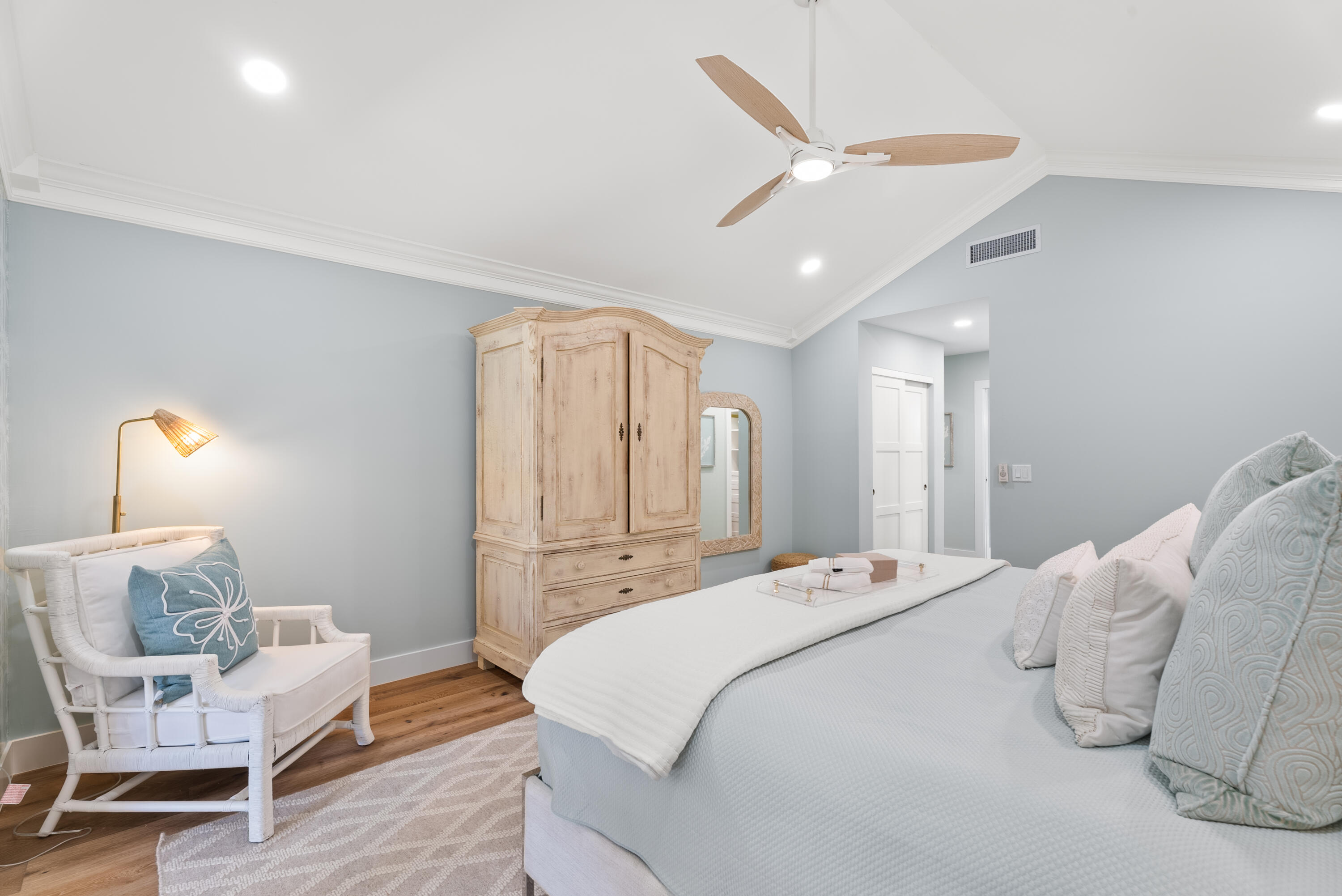 HIDDEN COVE AT JONATHANS LANDING - Residential