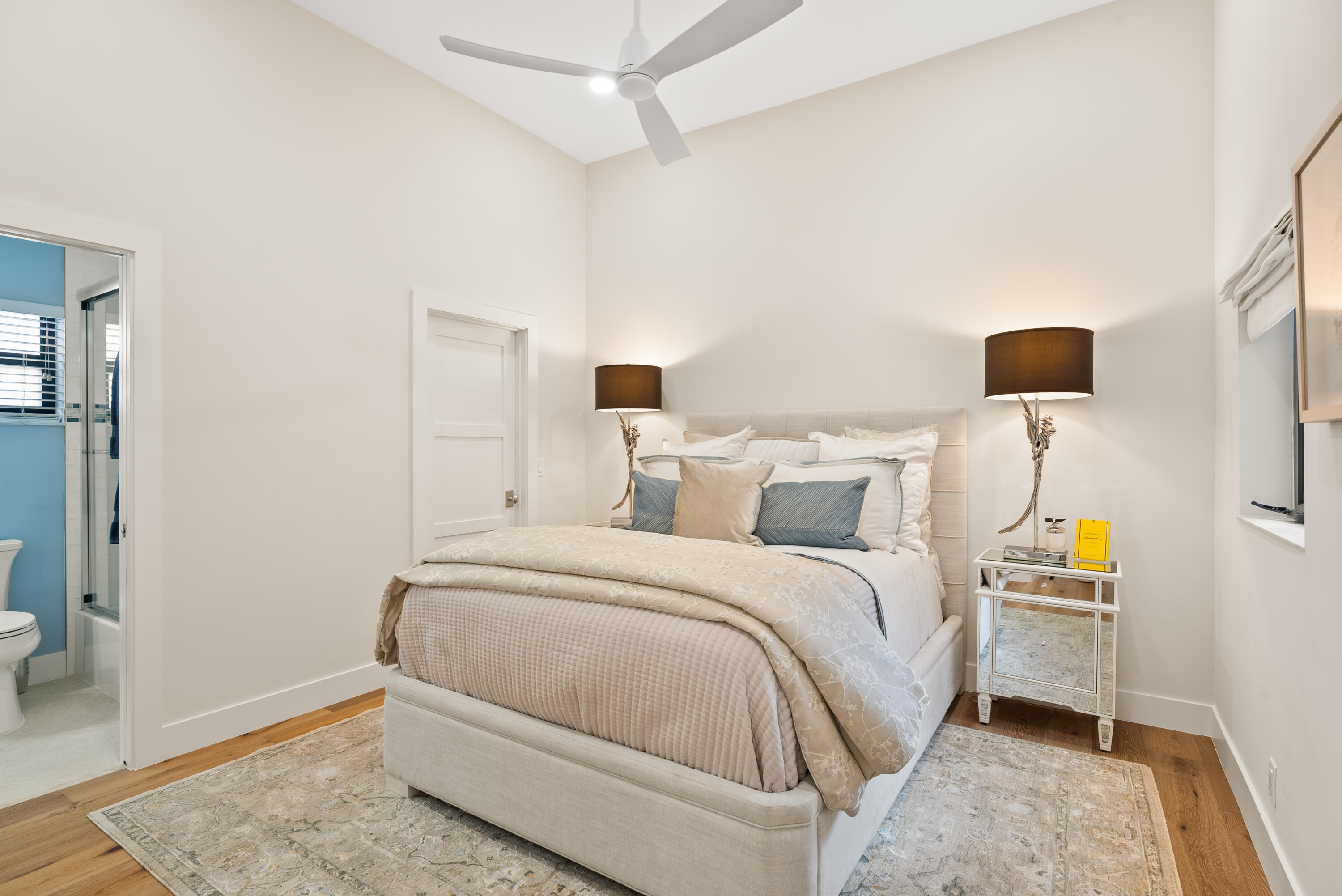 HIDDEN COVE AT JONATHANS LANDING - Residential