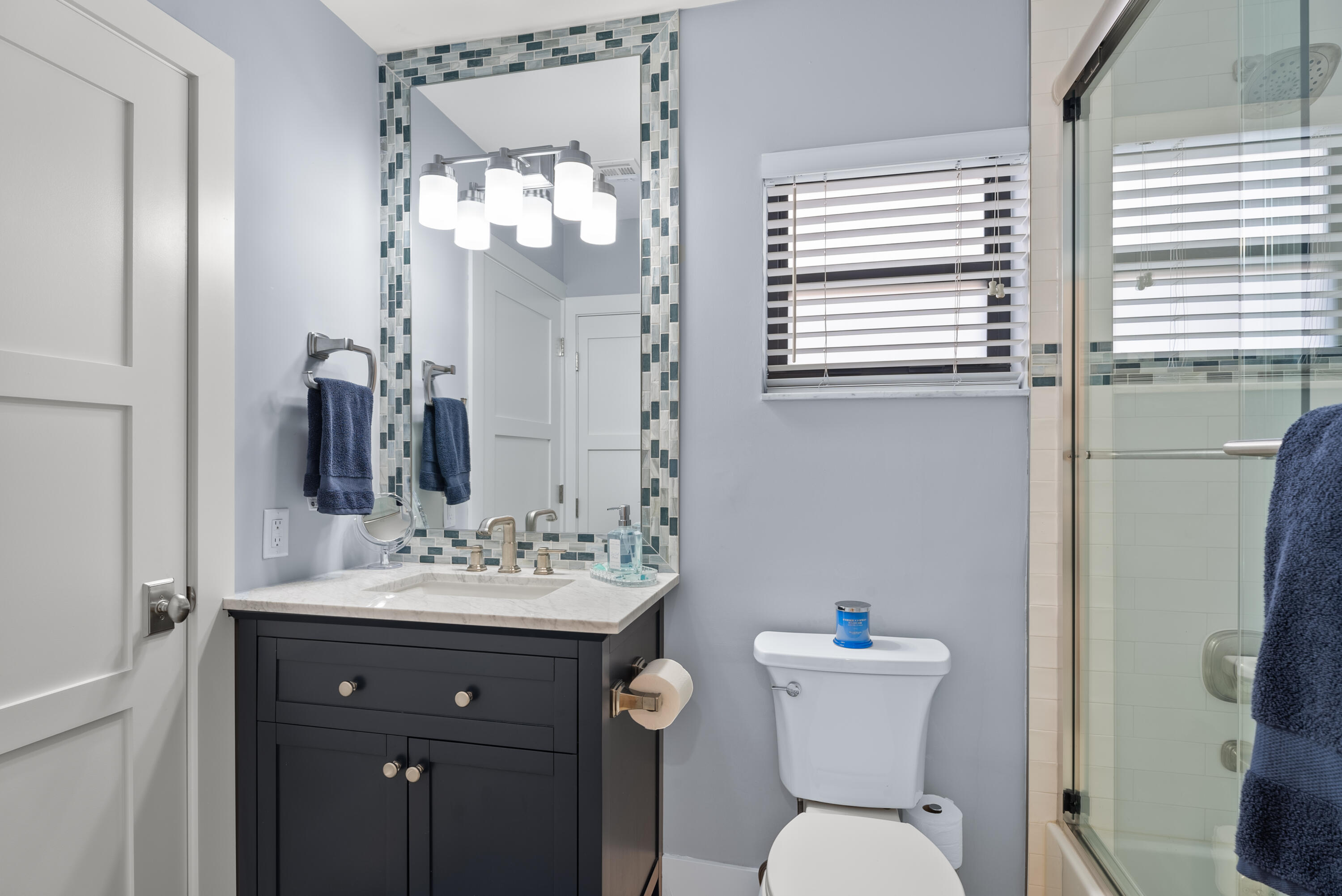 HIDDEN COVE AT JONATHANS LANDING - Residential