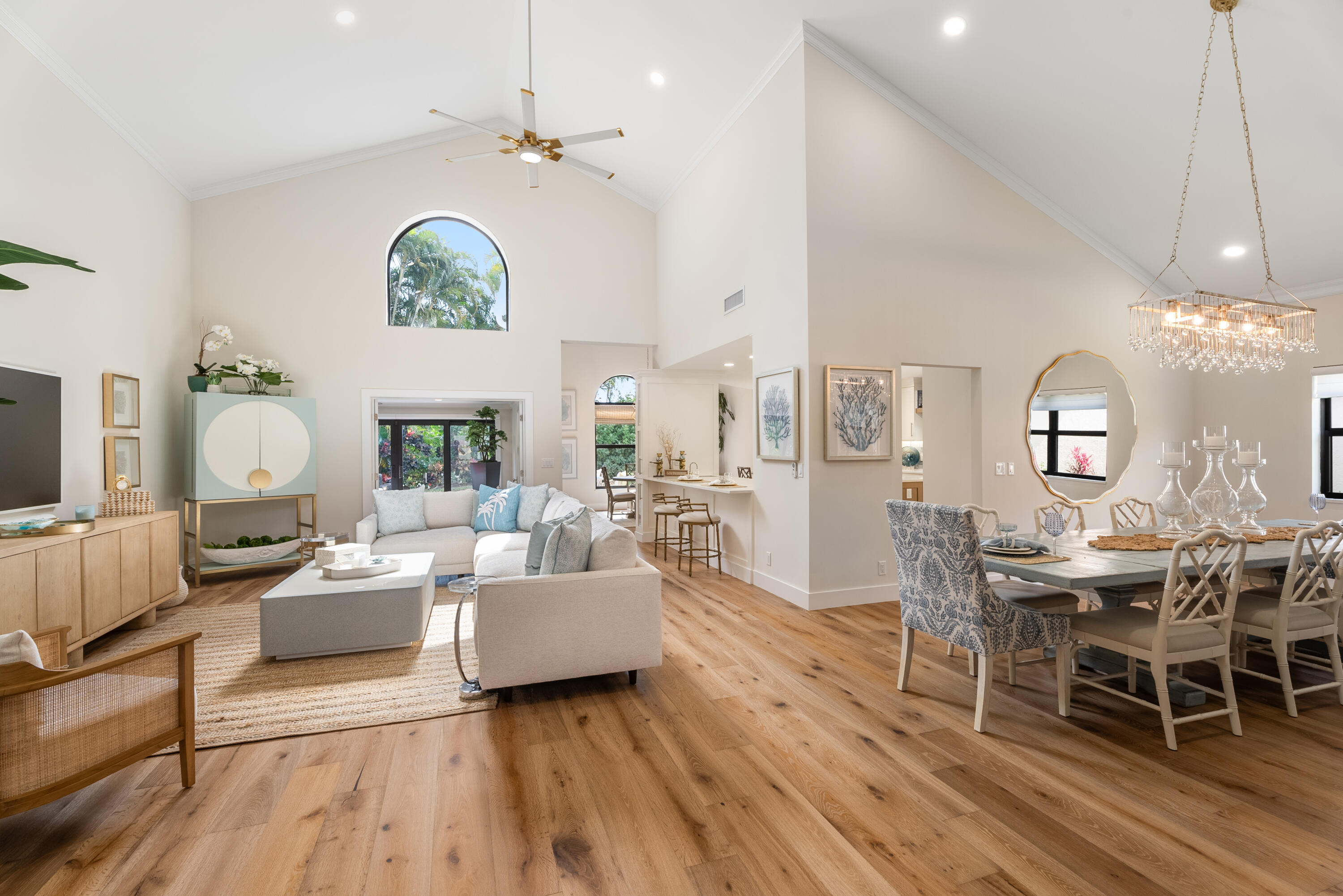 HIDDEN COVE AT JONATHANS LANDING - Residential