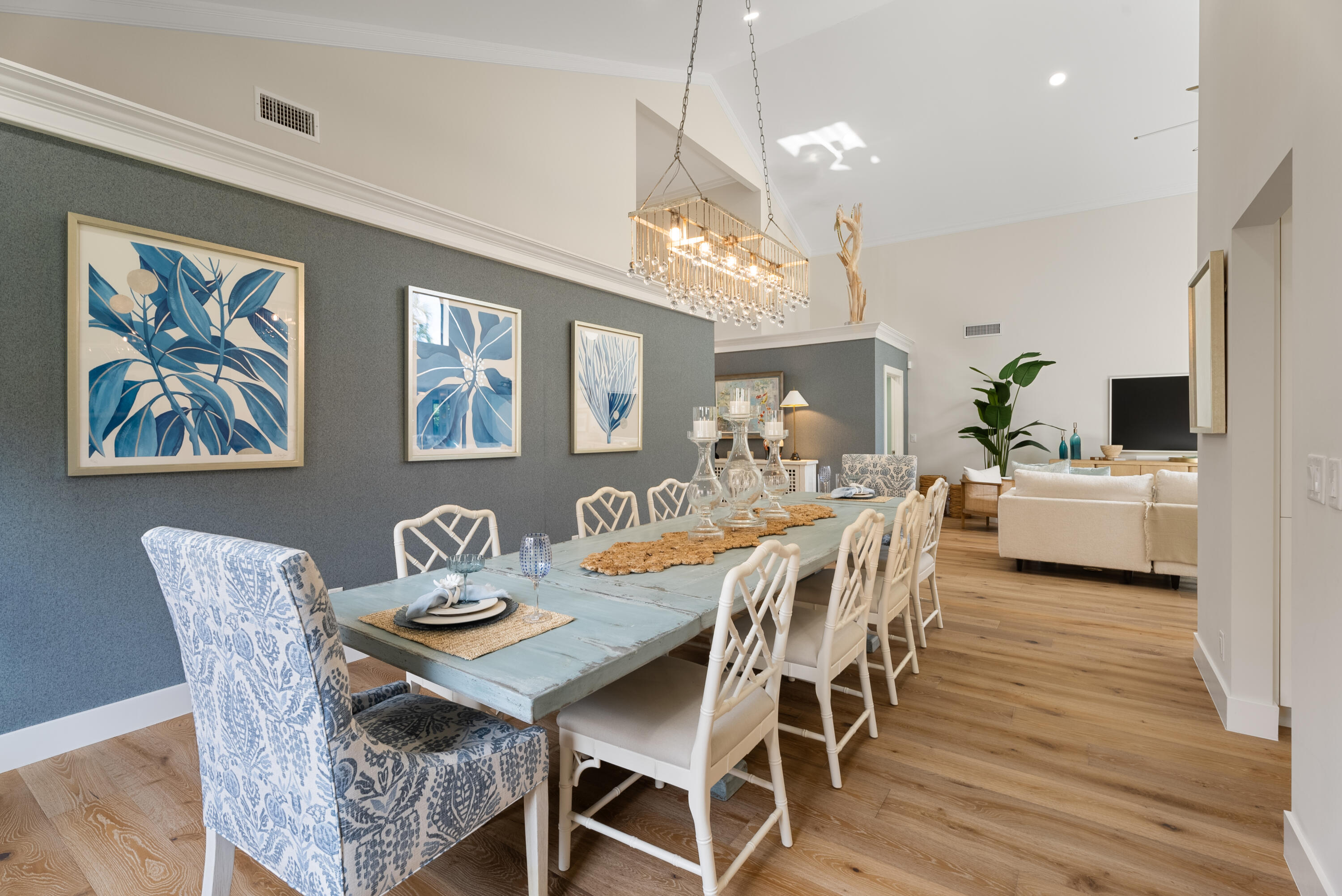 HIDDEN COVE AT JONATHANS LANDING - Residential