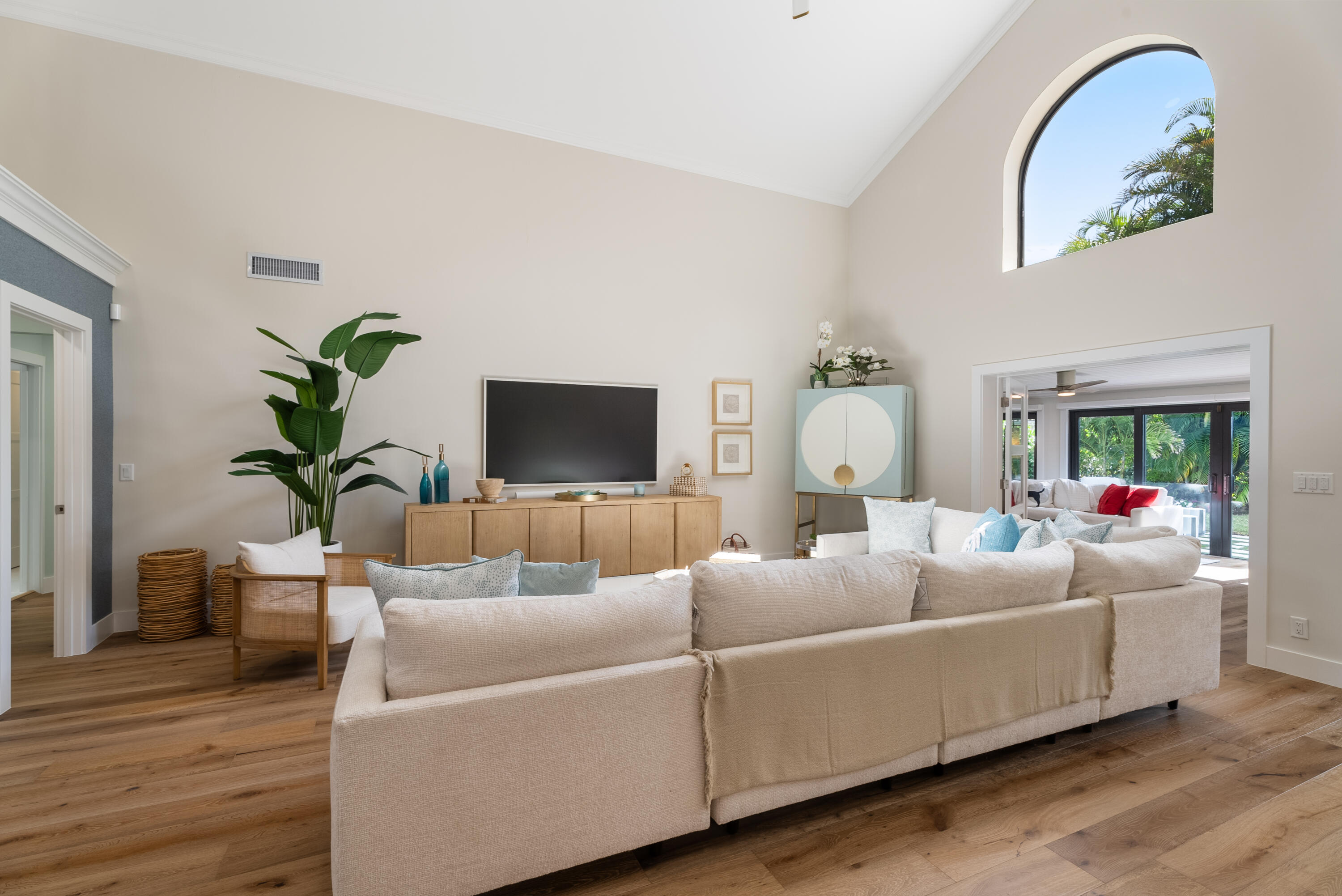 HIDDEN COVE AT JONATHANS LANDING - Residential