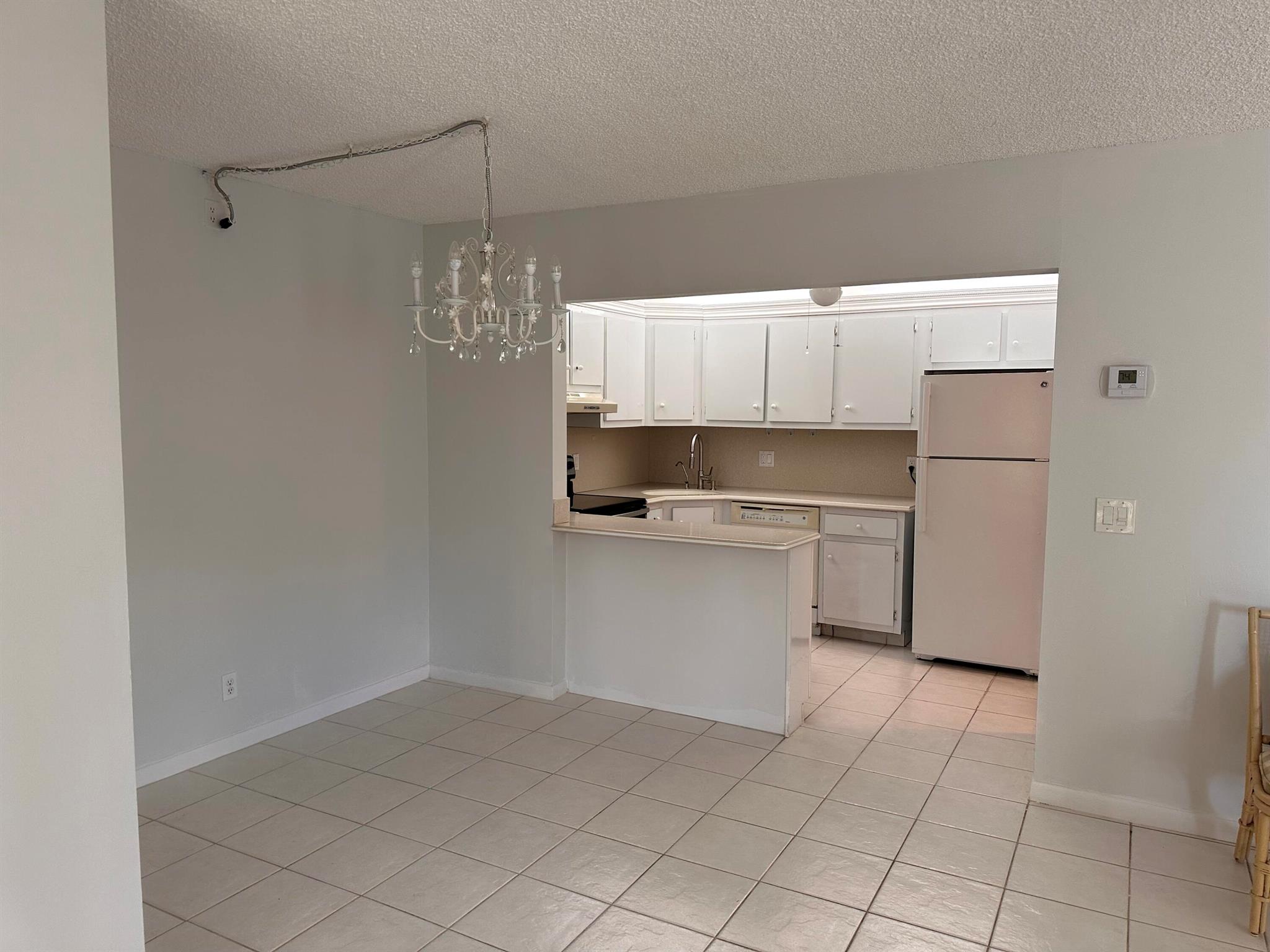 PINE RIDGE IV CONDO - Residential Lease