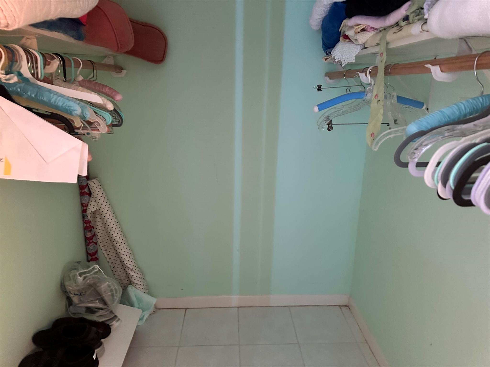 PINE RIDGE IV CONDO - Residential Lease