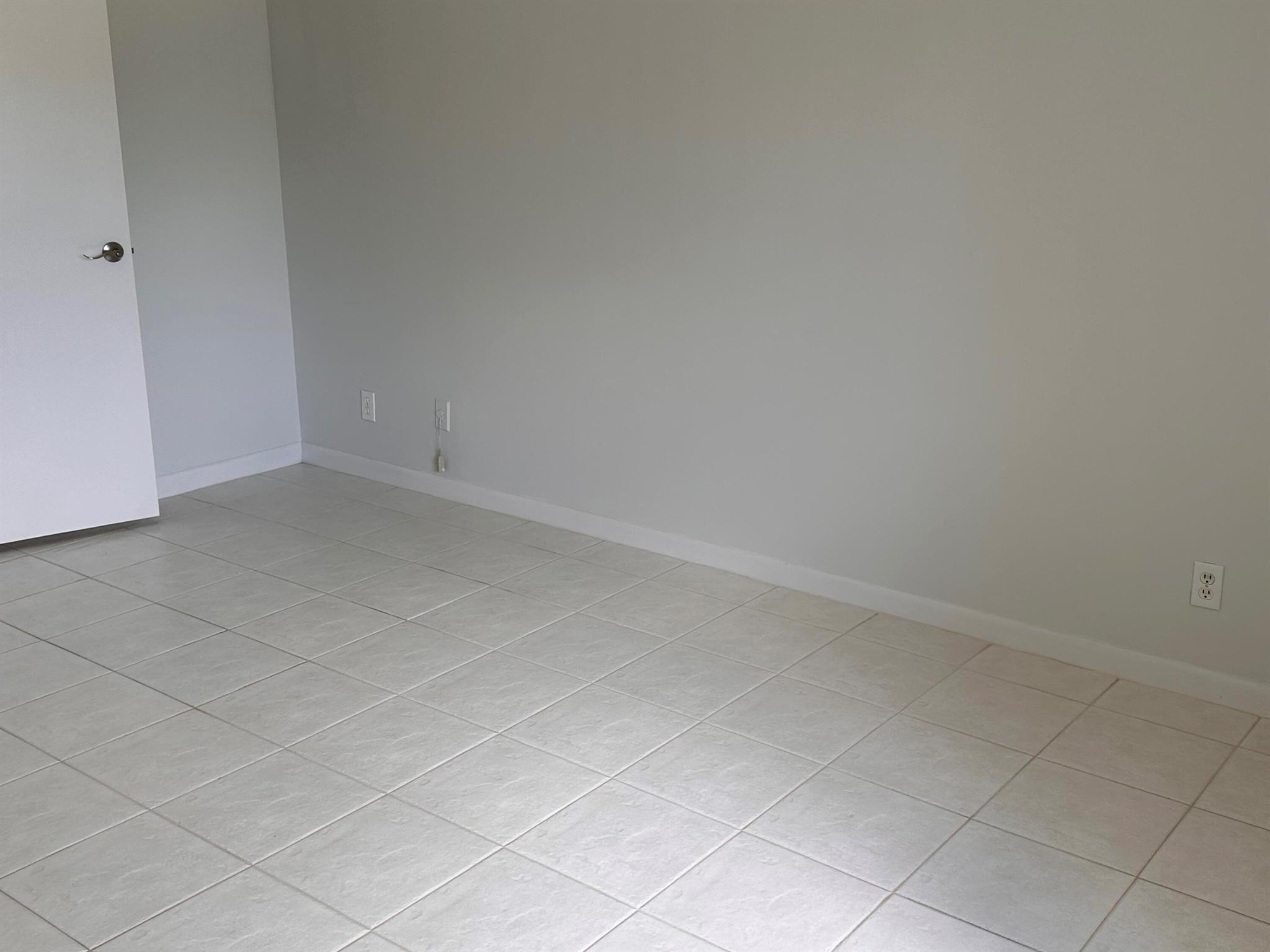 PINE RIDGE IV CONDO - Residential Lease