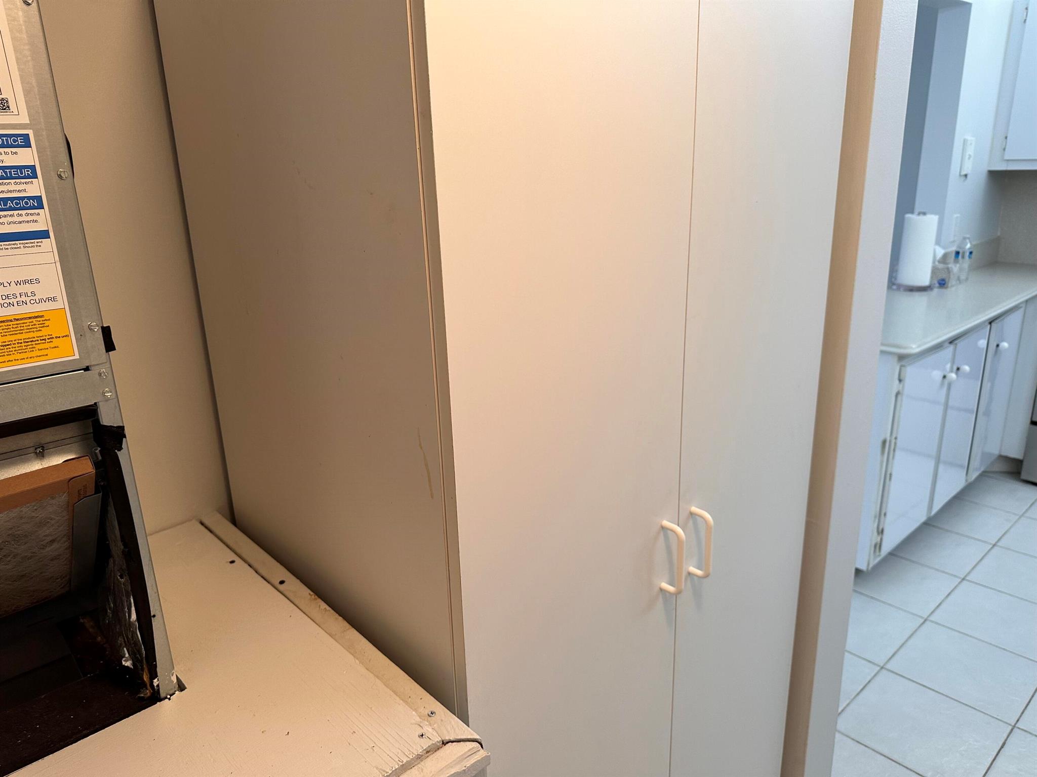 PINE RIDGE IV CONDO - Residential Lease