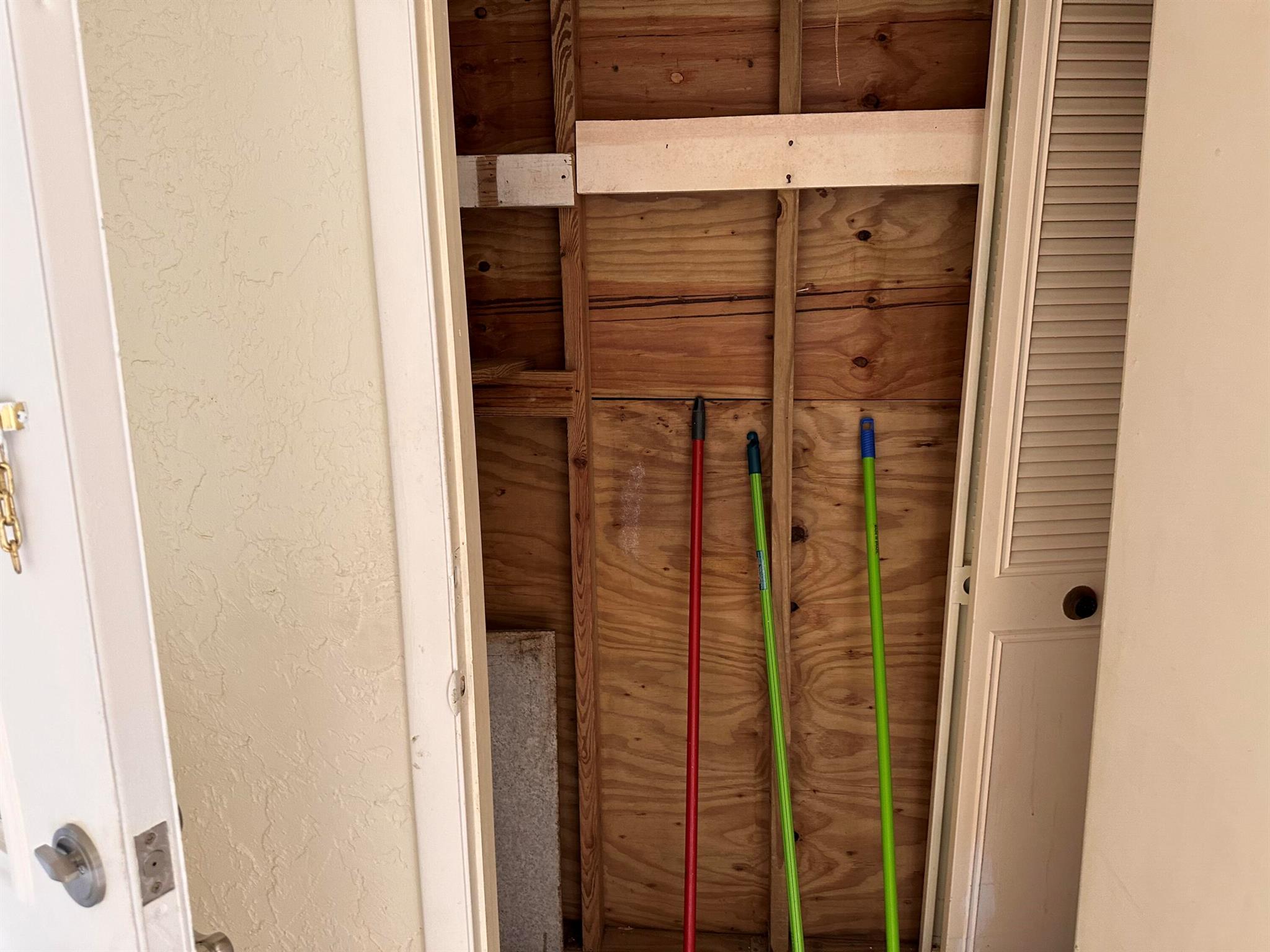 PINE RIDGE IV CONDO - Residential Lease