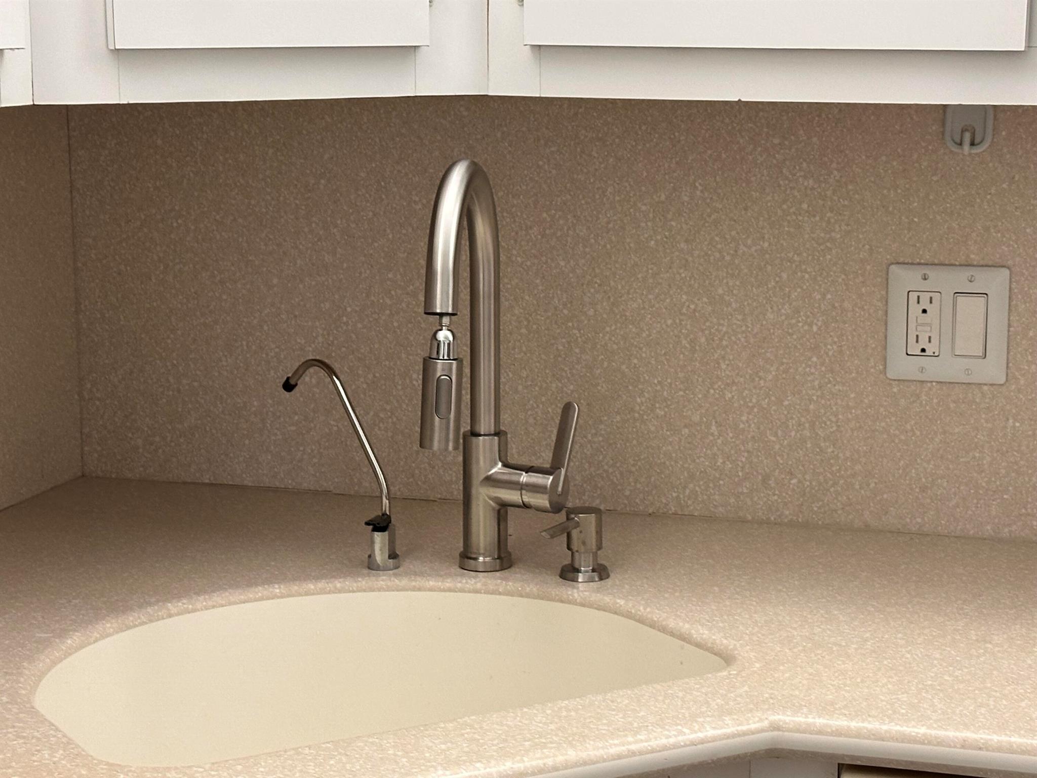 PINE RIDGE IV CONDO - Residential Lease