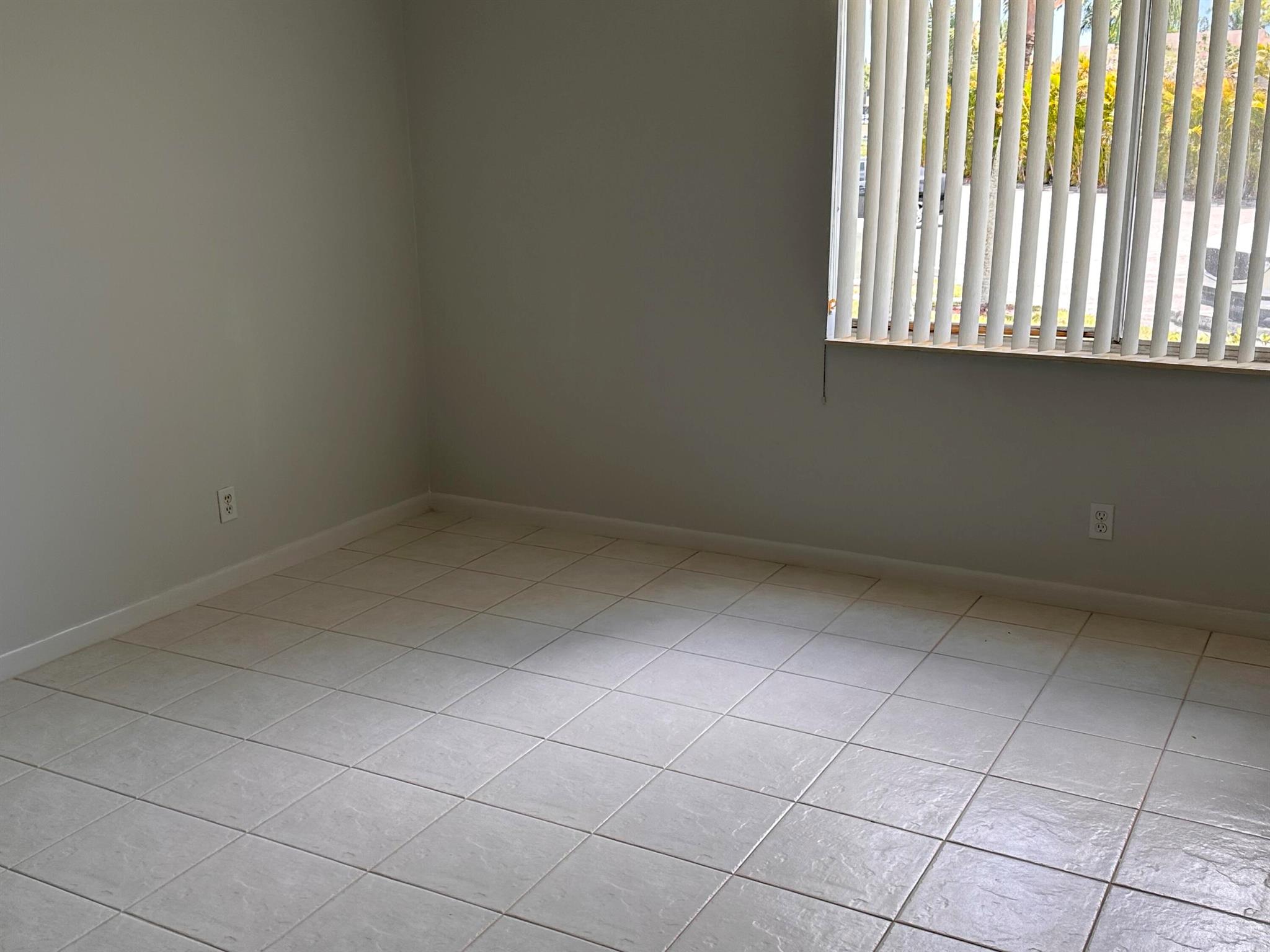 PINE RIDGE IV CONDO - Residential Lease