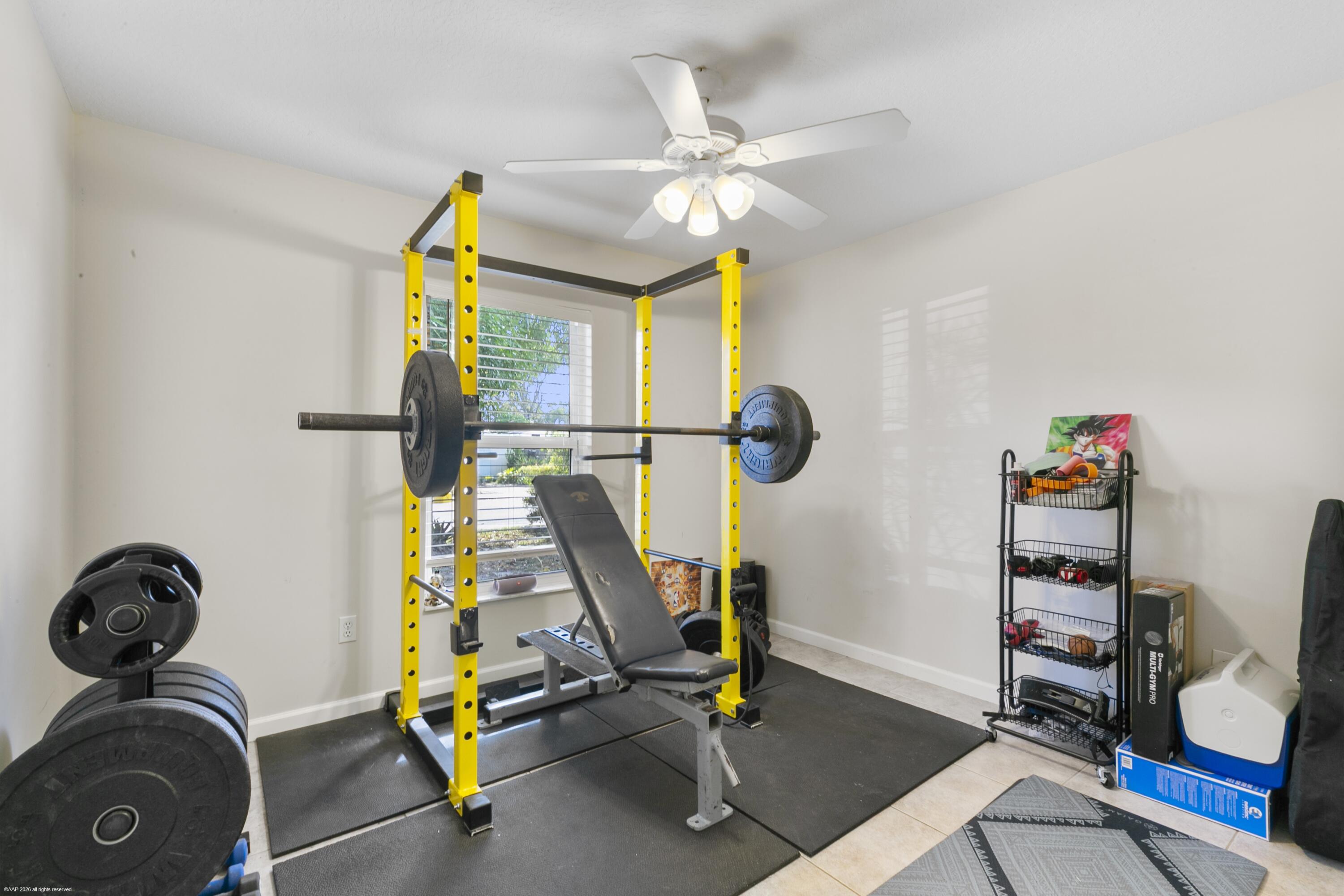 NORTH LAKE WORTH - Residential