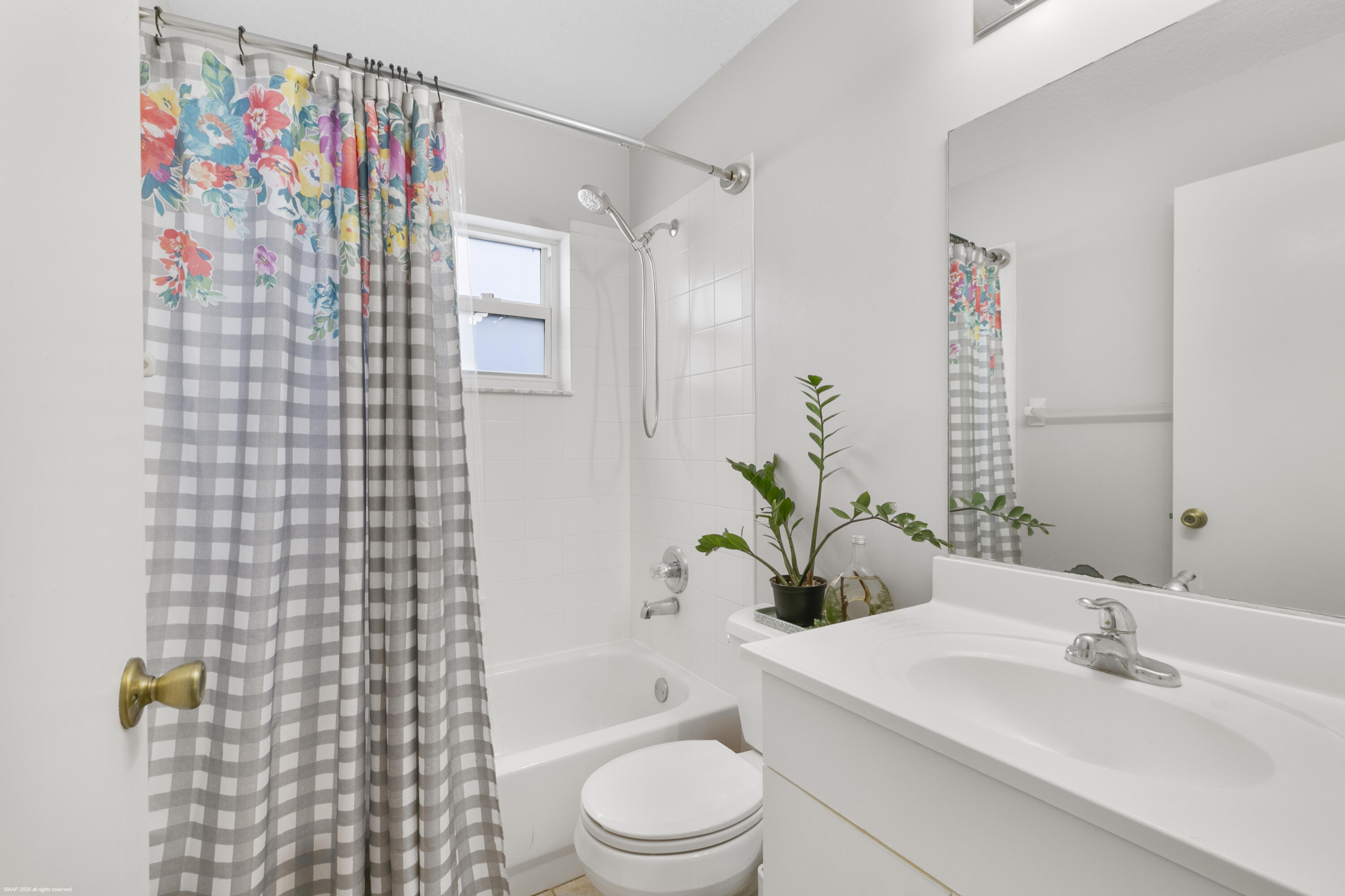 NORTH LAKE WORTH - Residential