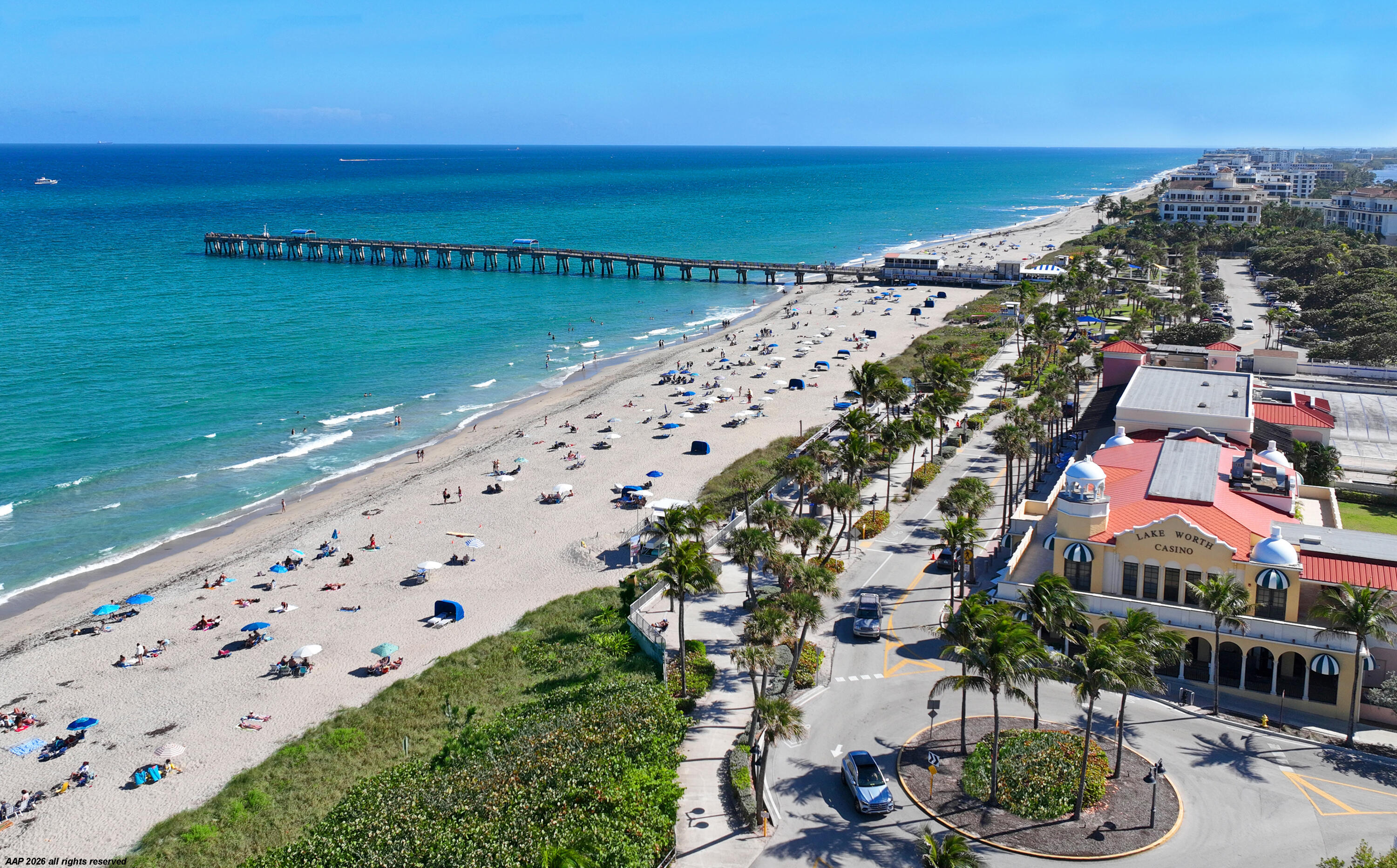 NORTH LAKE WORTH - Residential